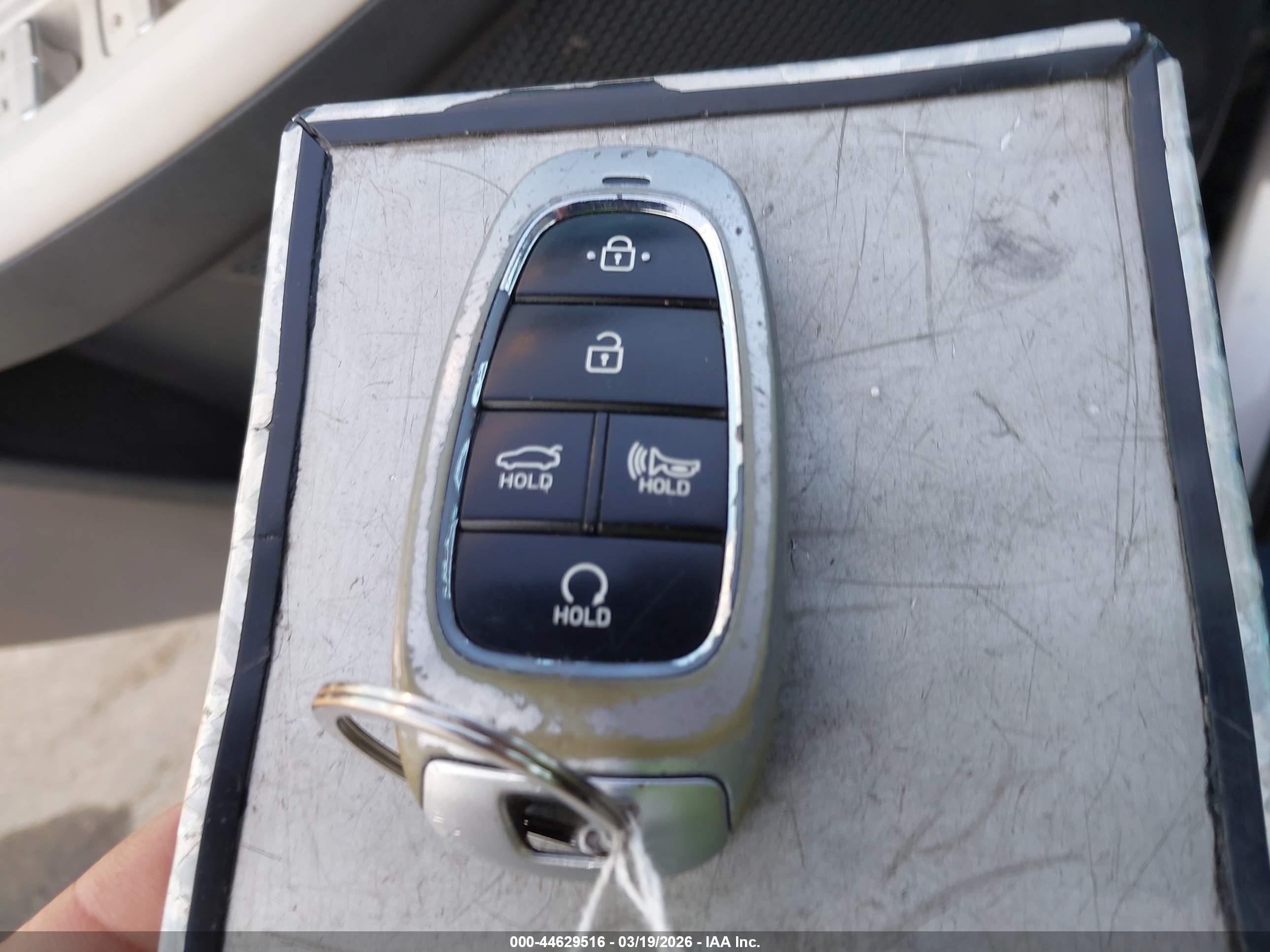 HYUNDAI SONATA image 11