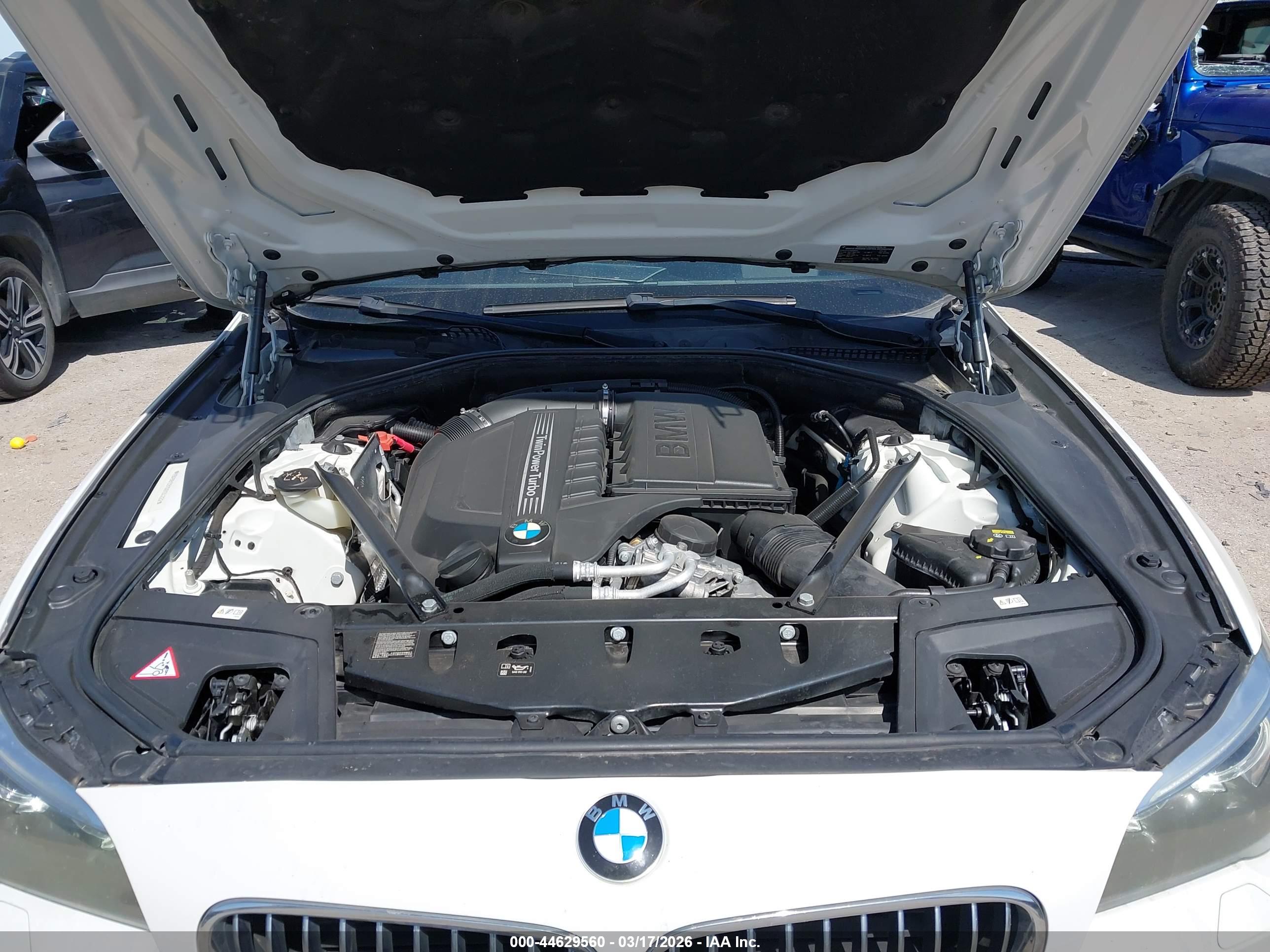 BMW 535I image 10