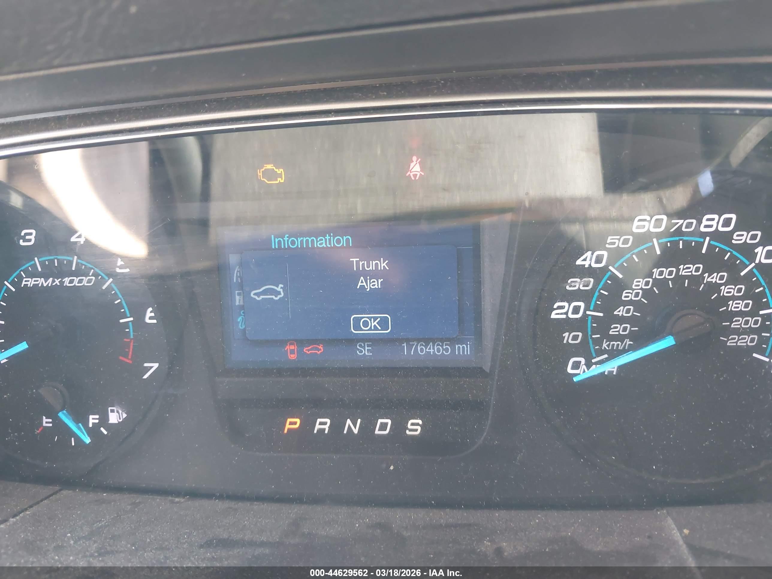 FORD TAURUS image 7
