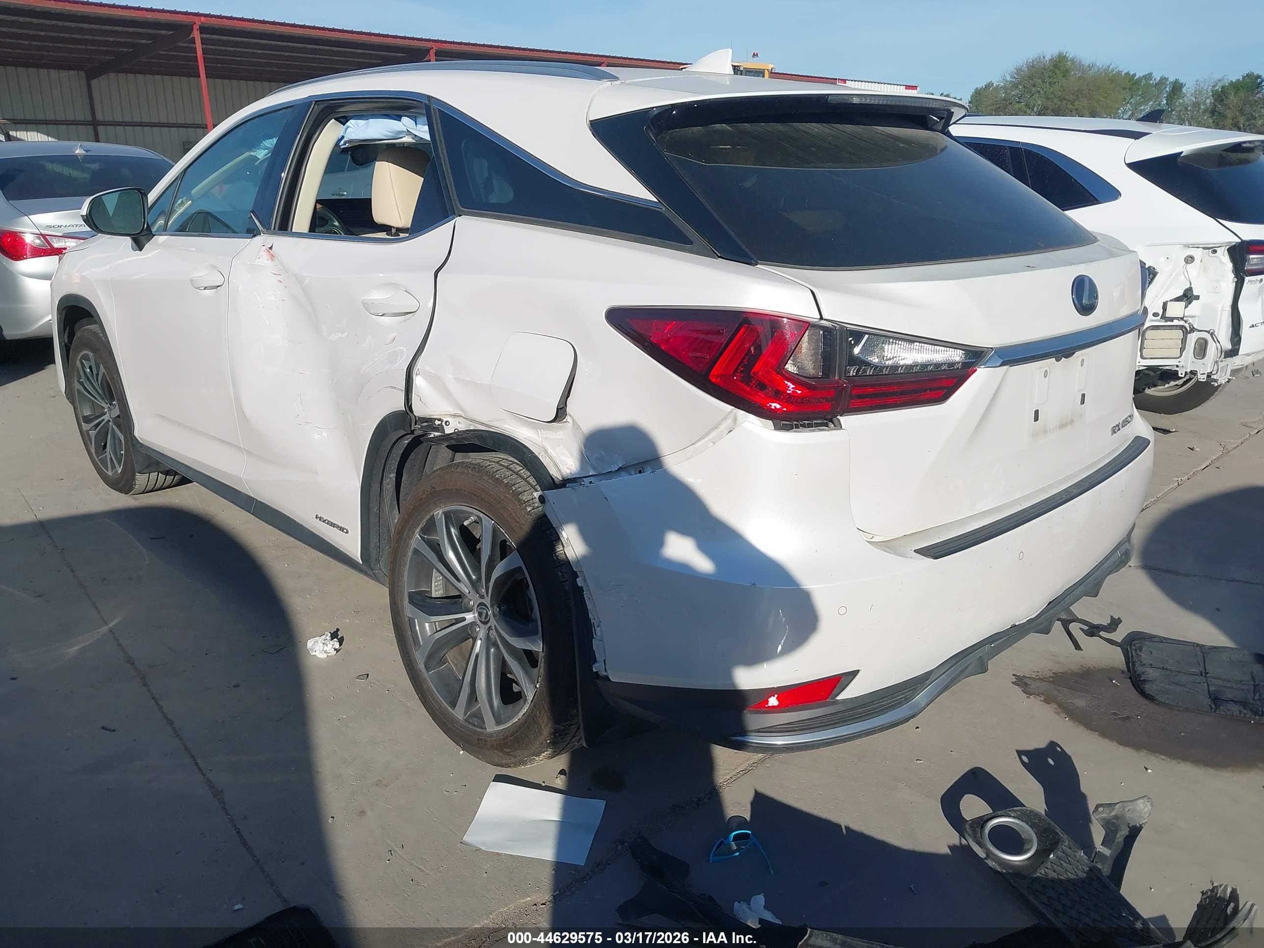 LEXUS RX image 3