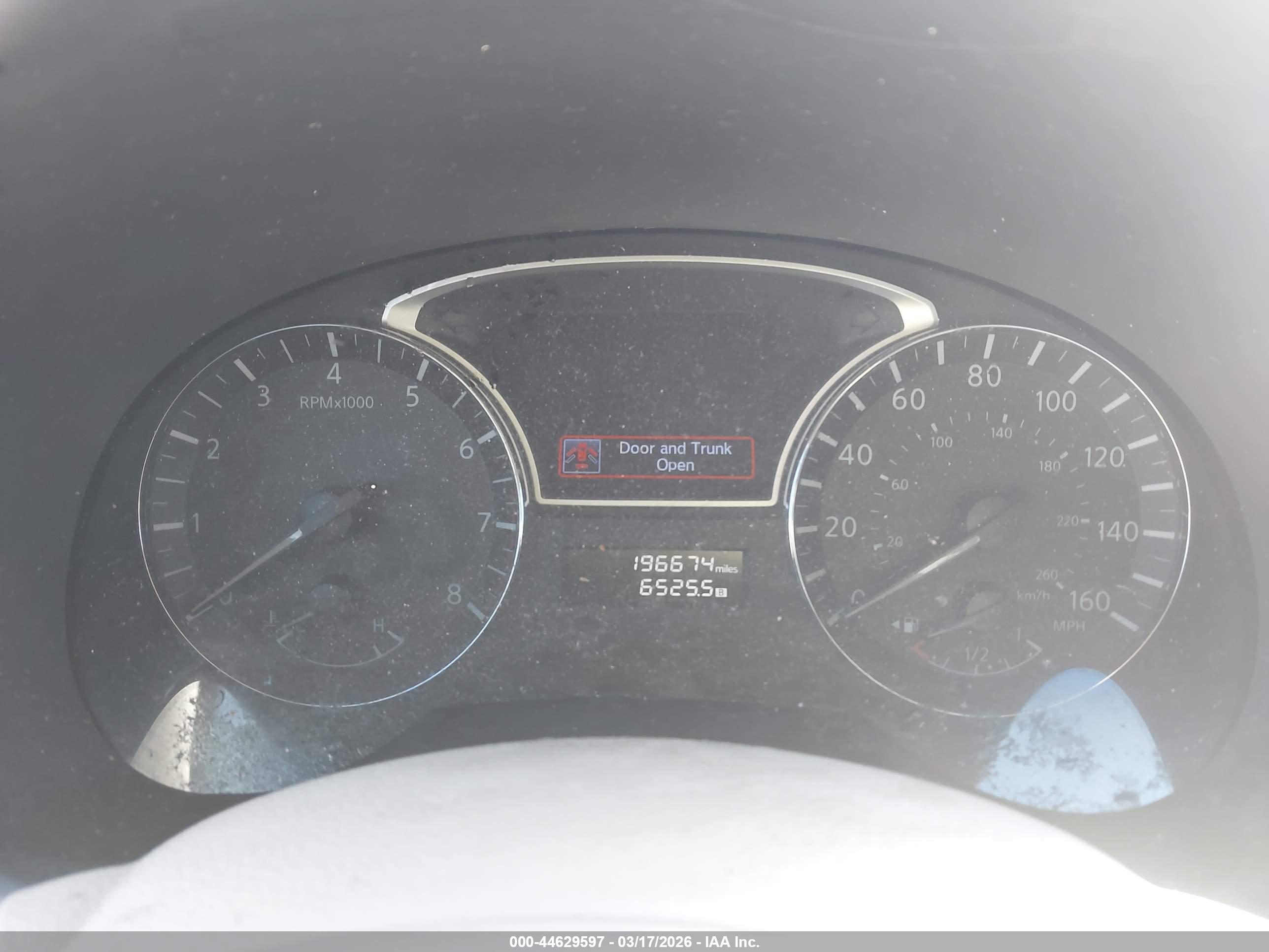 NISSAN ALTIMA image 7