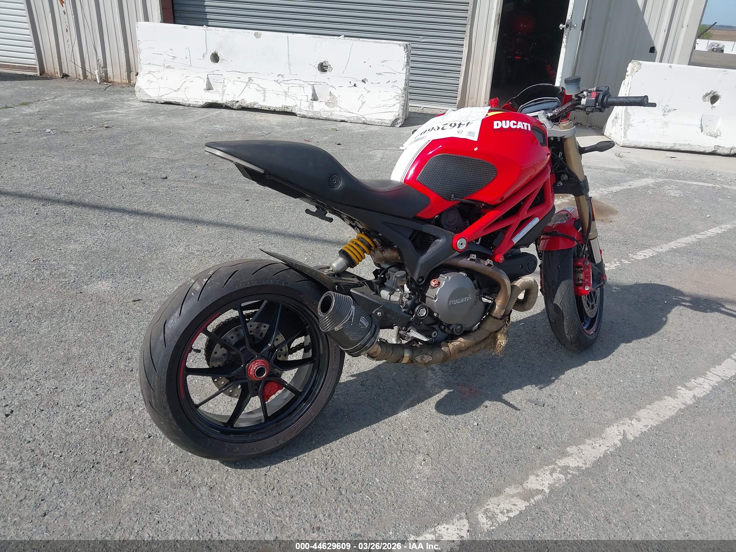 DUCATI MONSTER image 4