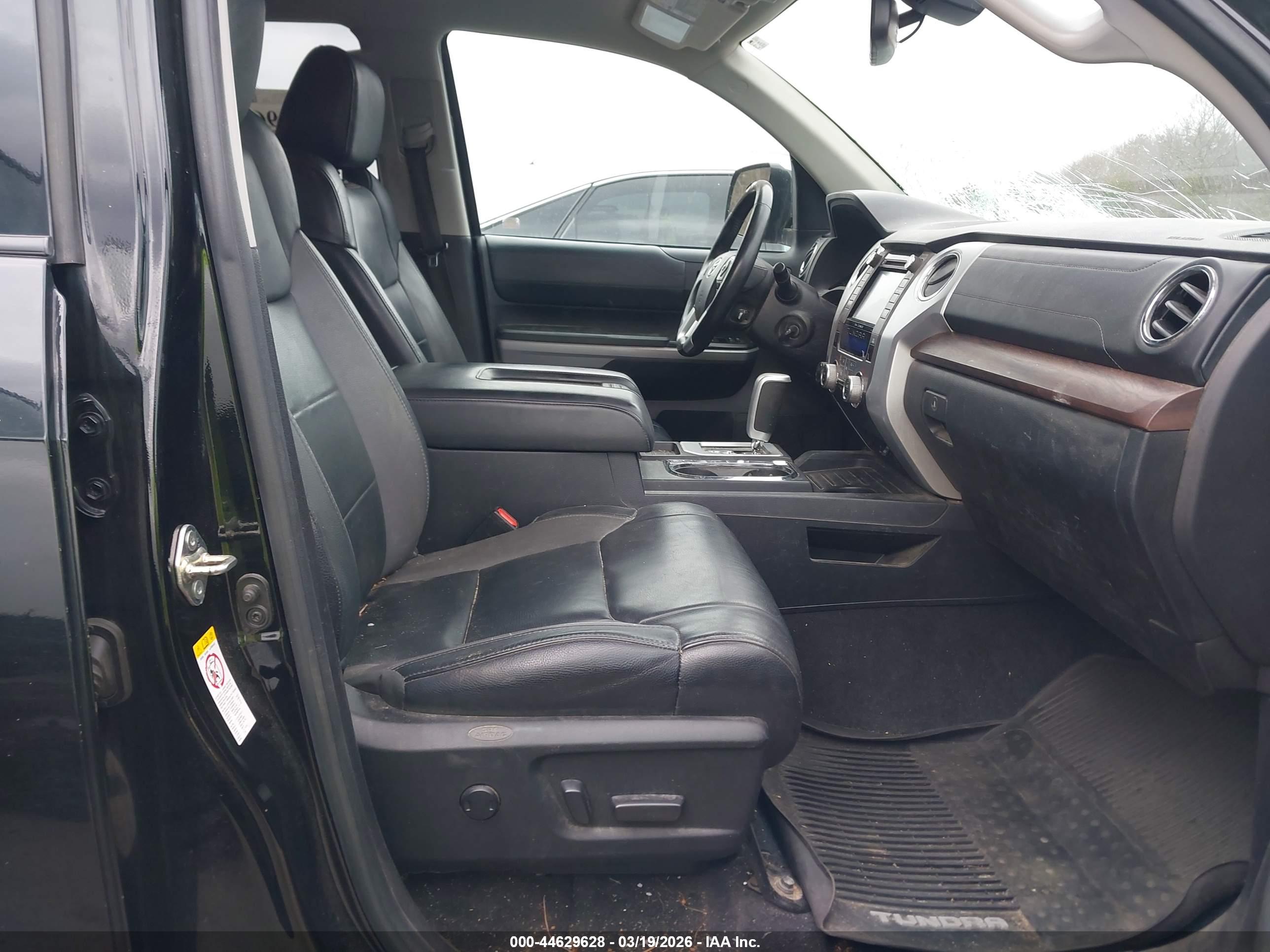 TOYOTA TUNDRA image 5