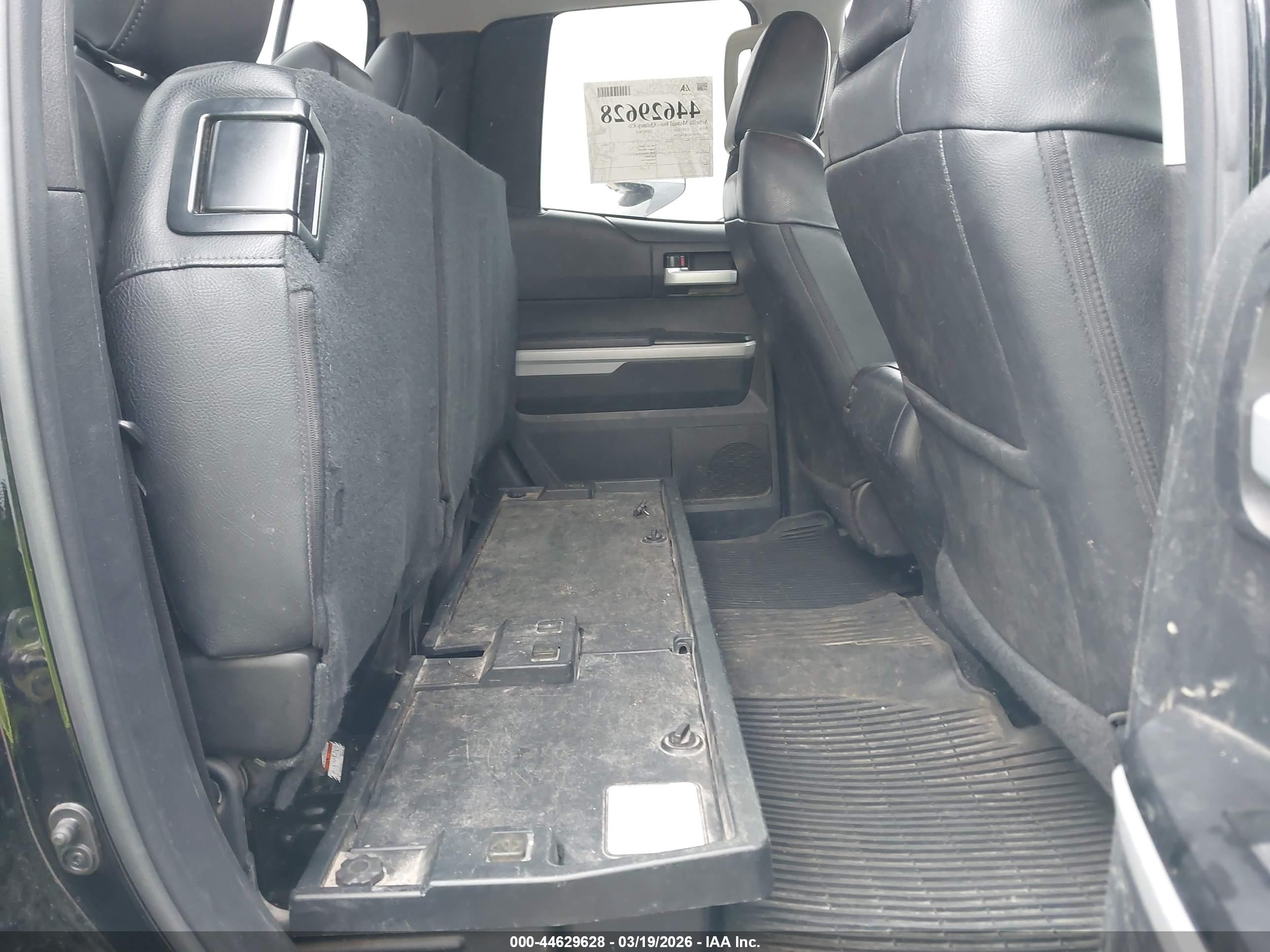 TOYOTA TUNDRA image 8