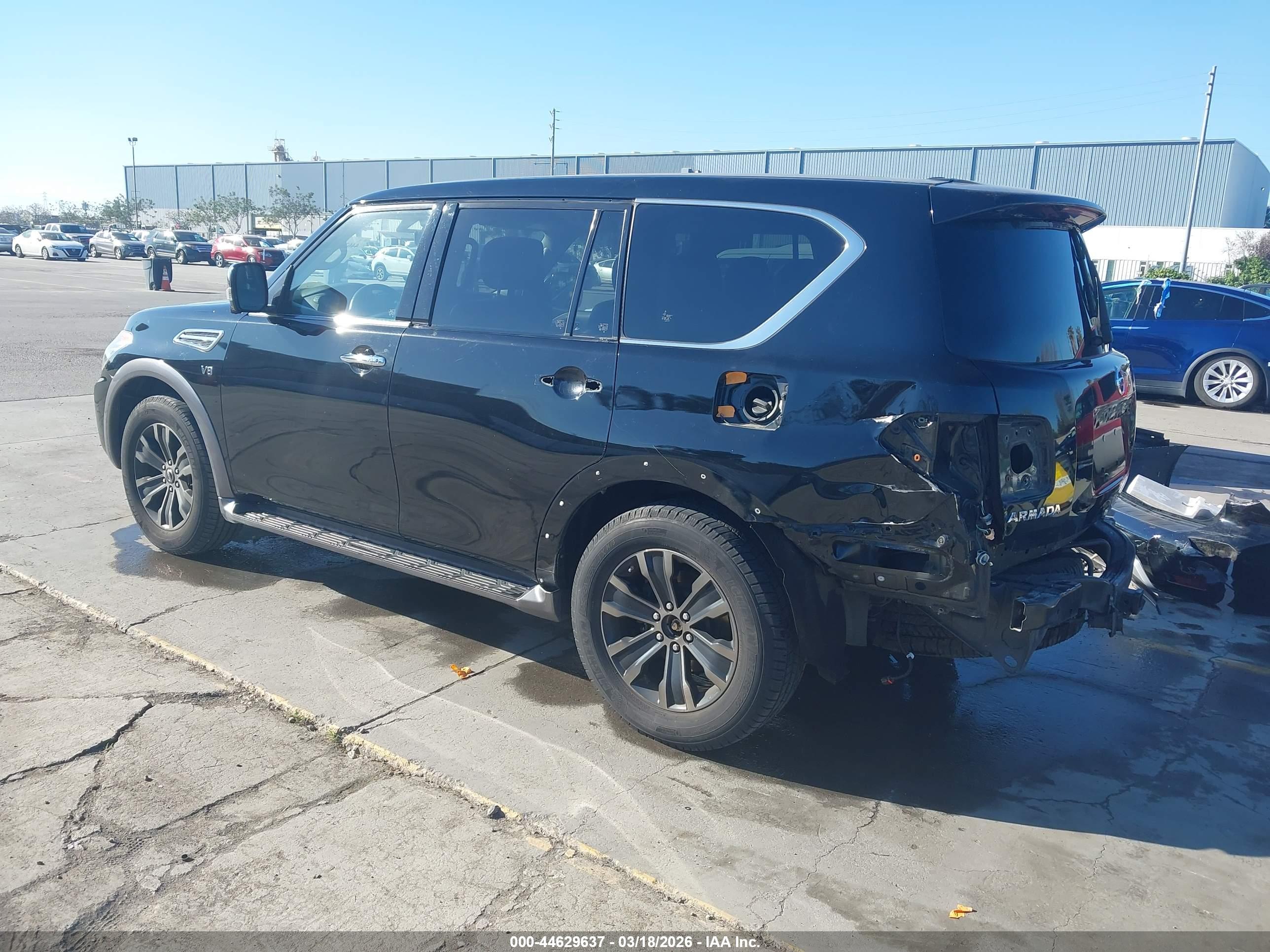 NISSAN ARMADA image 3