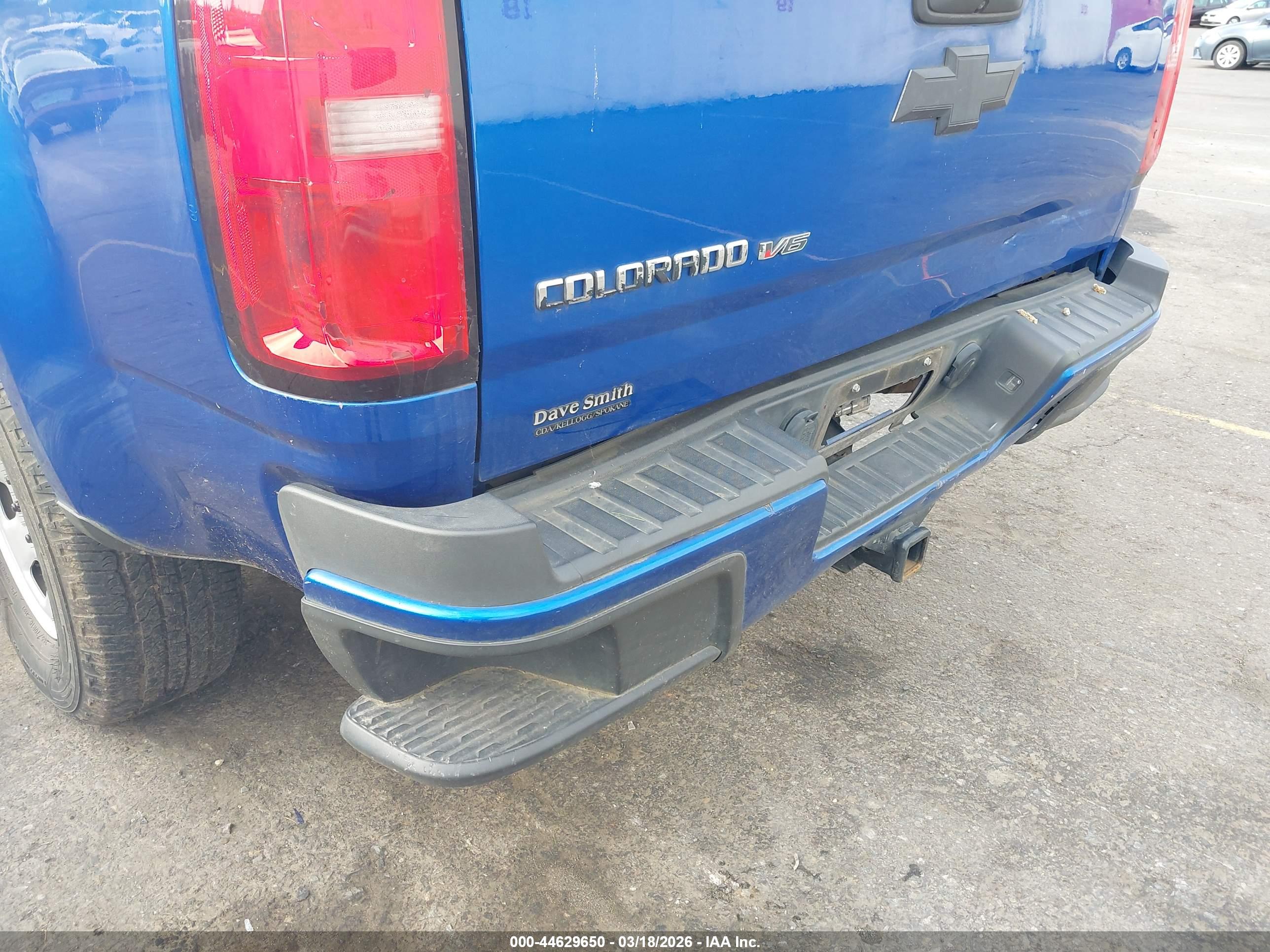 CHEVROLET COLORADO image 6