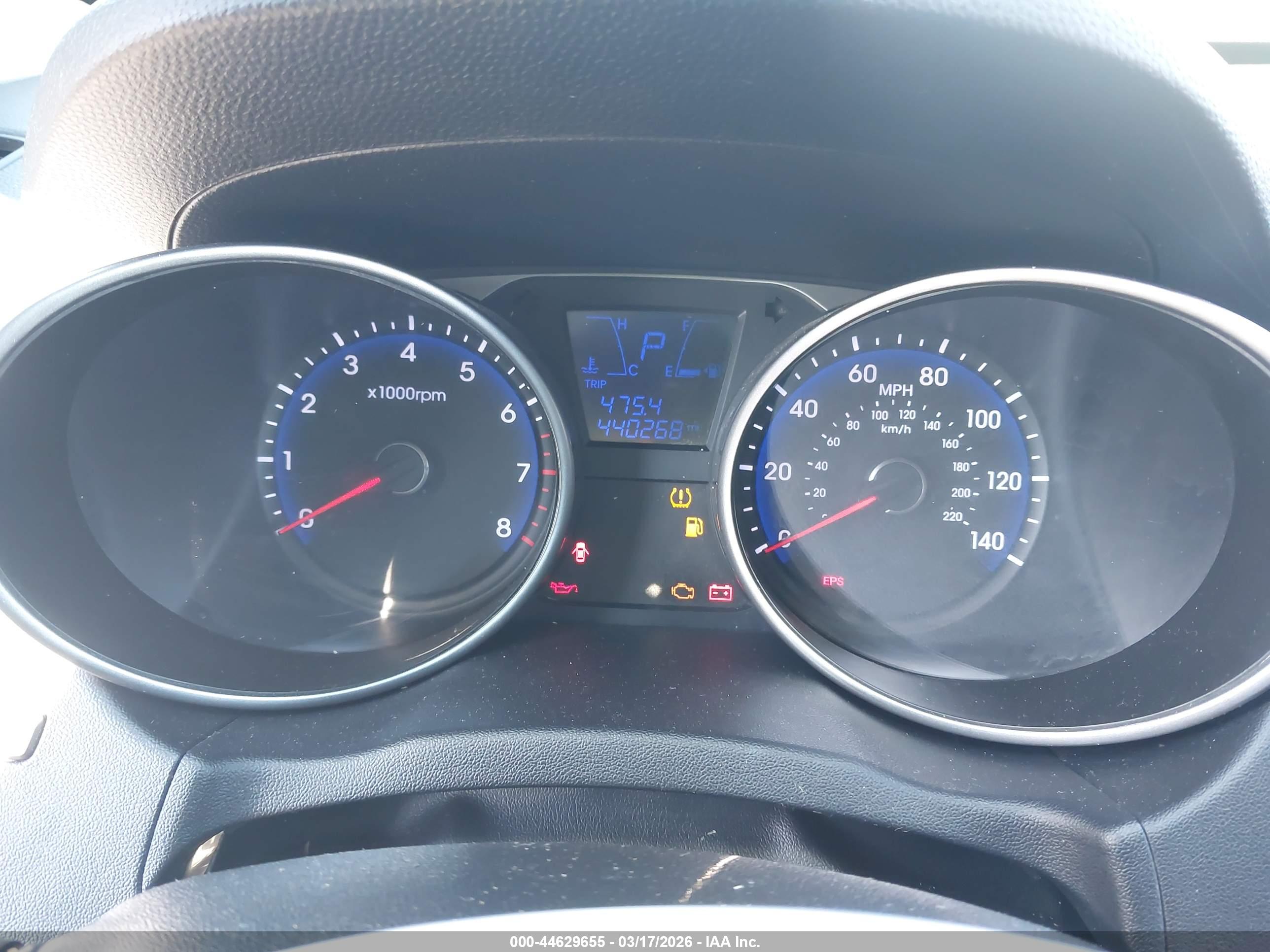 HYUNDAI TUCSON image 7