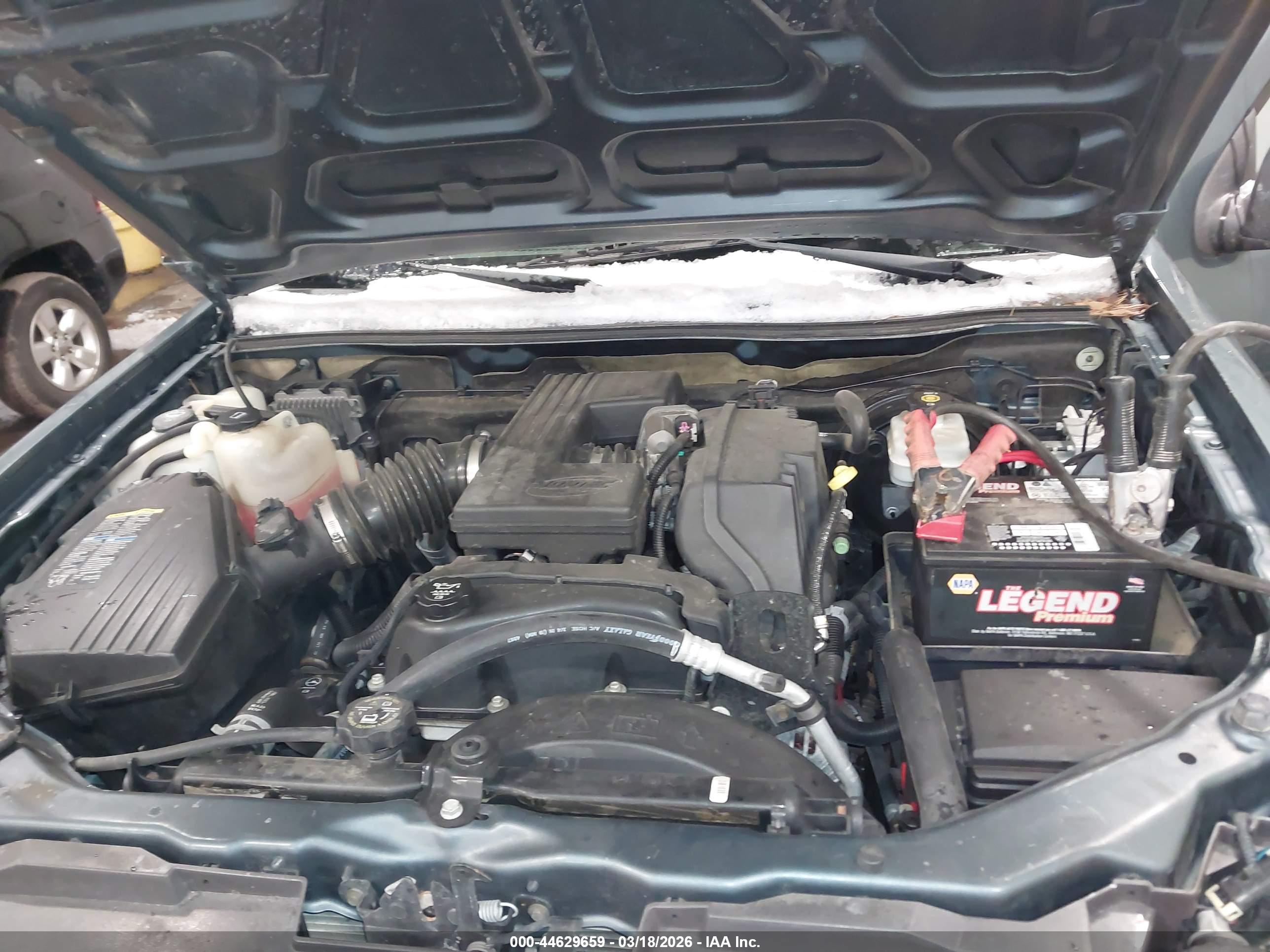 CHEVROLET COLORADO image 10