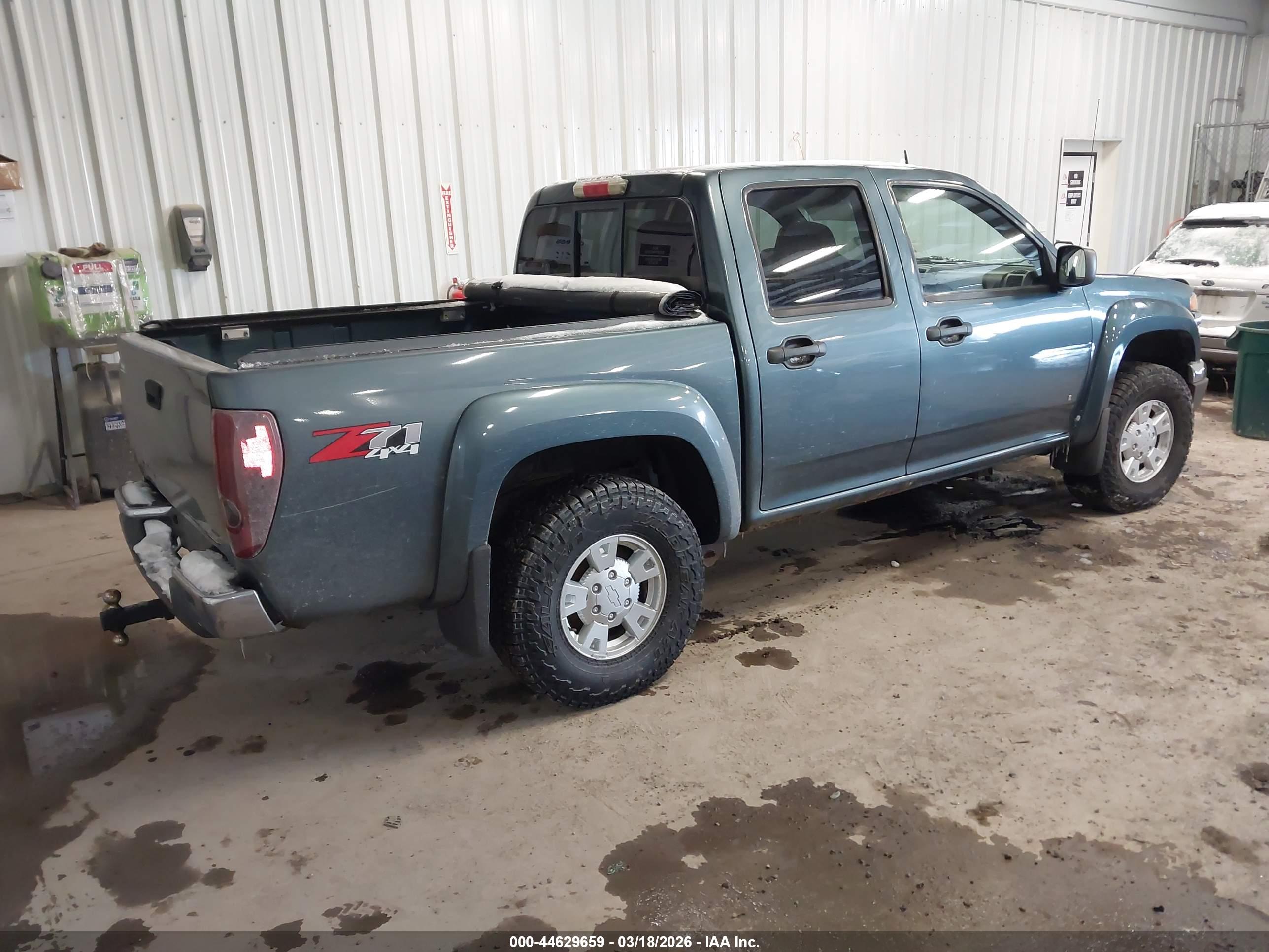 CHEVROLET COLORADO image 4