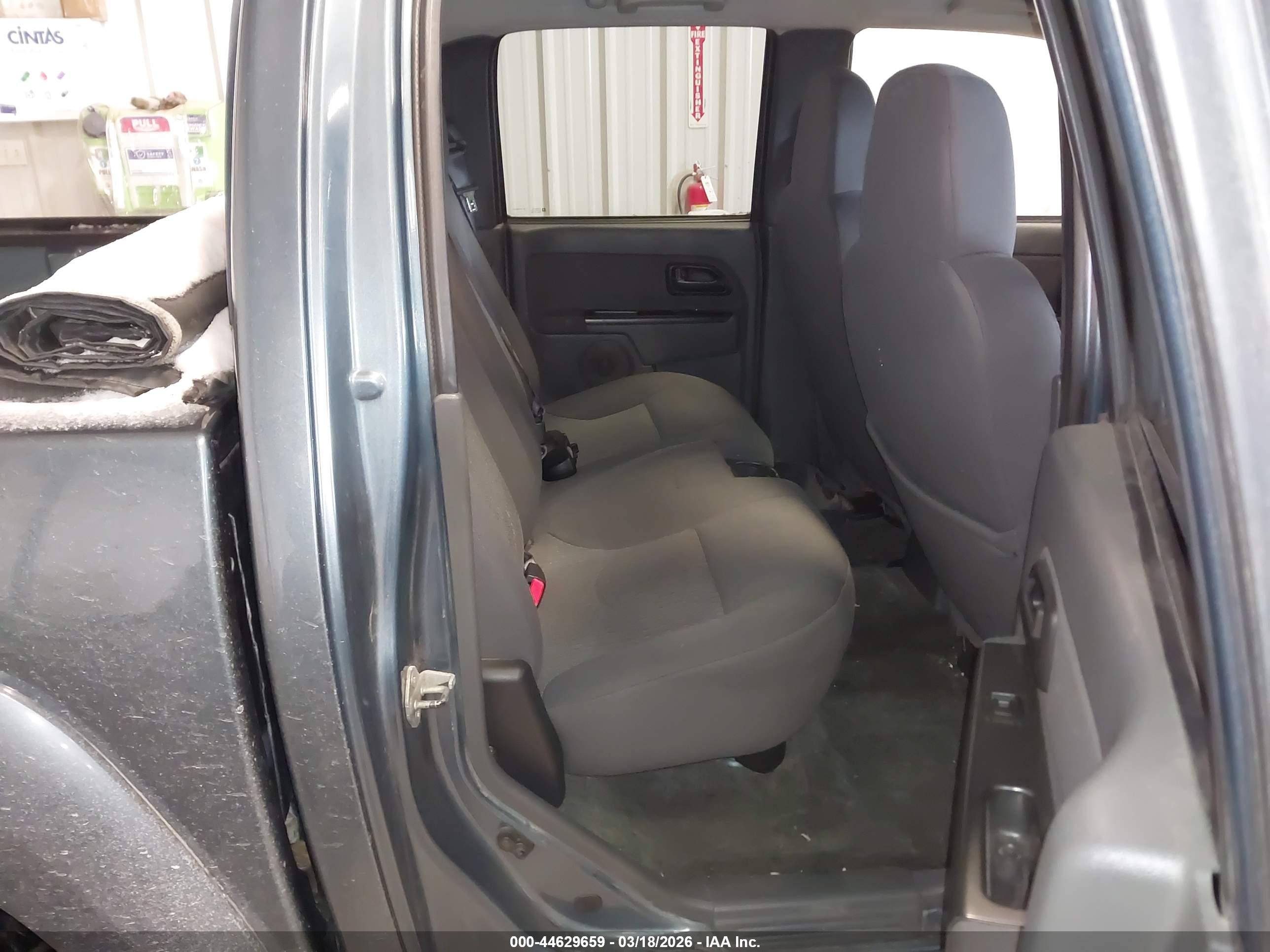 CHEVROLET COLORADO image 8