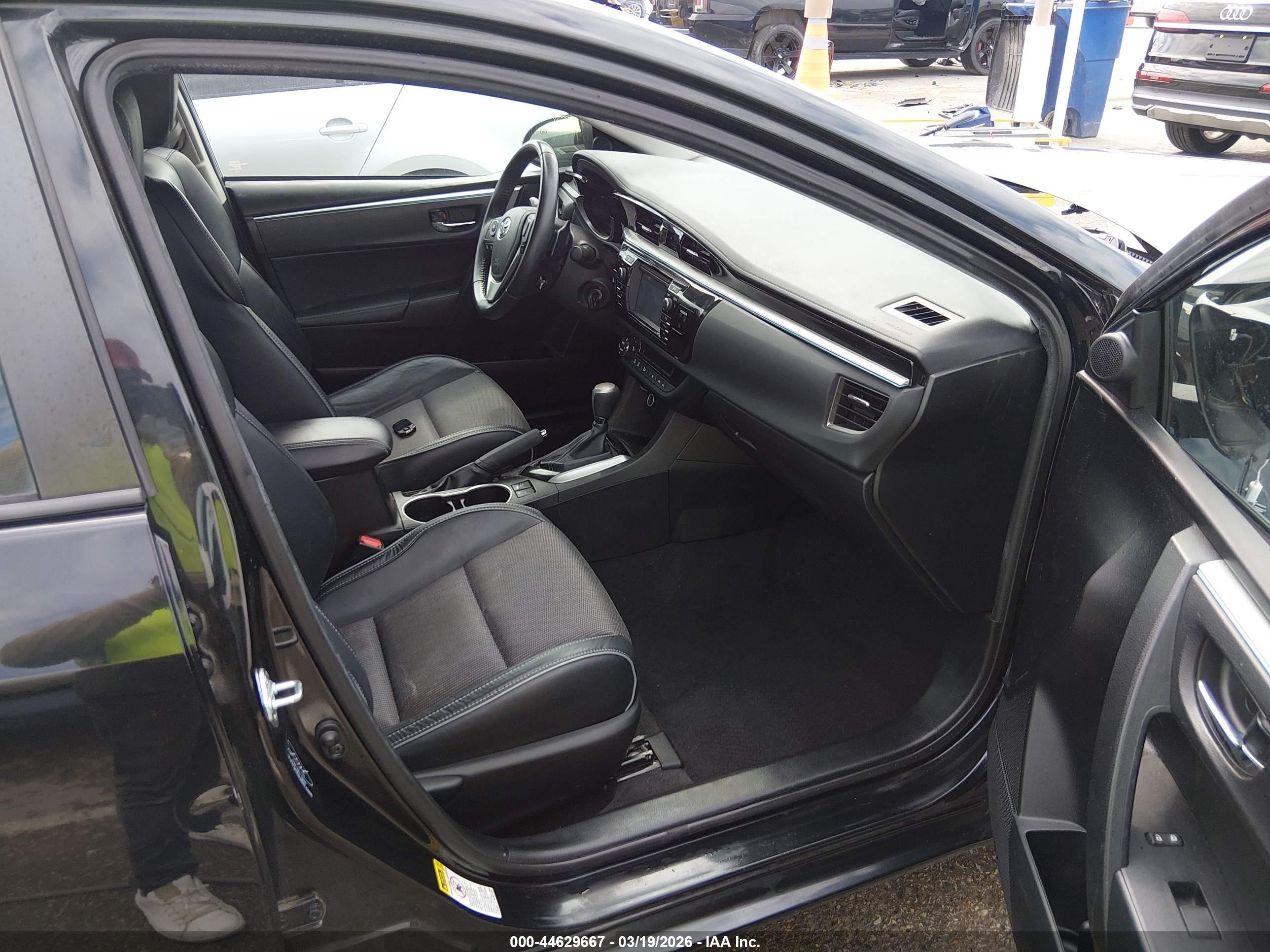 TOYOTA COROLLA image 5