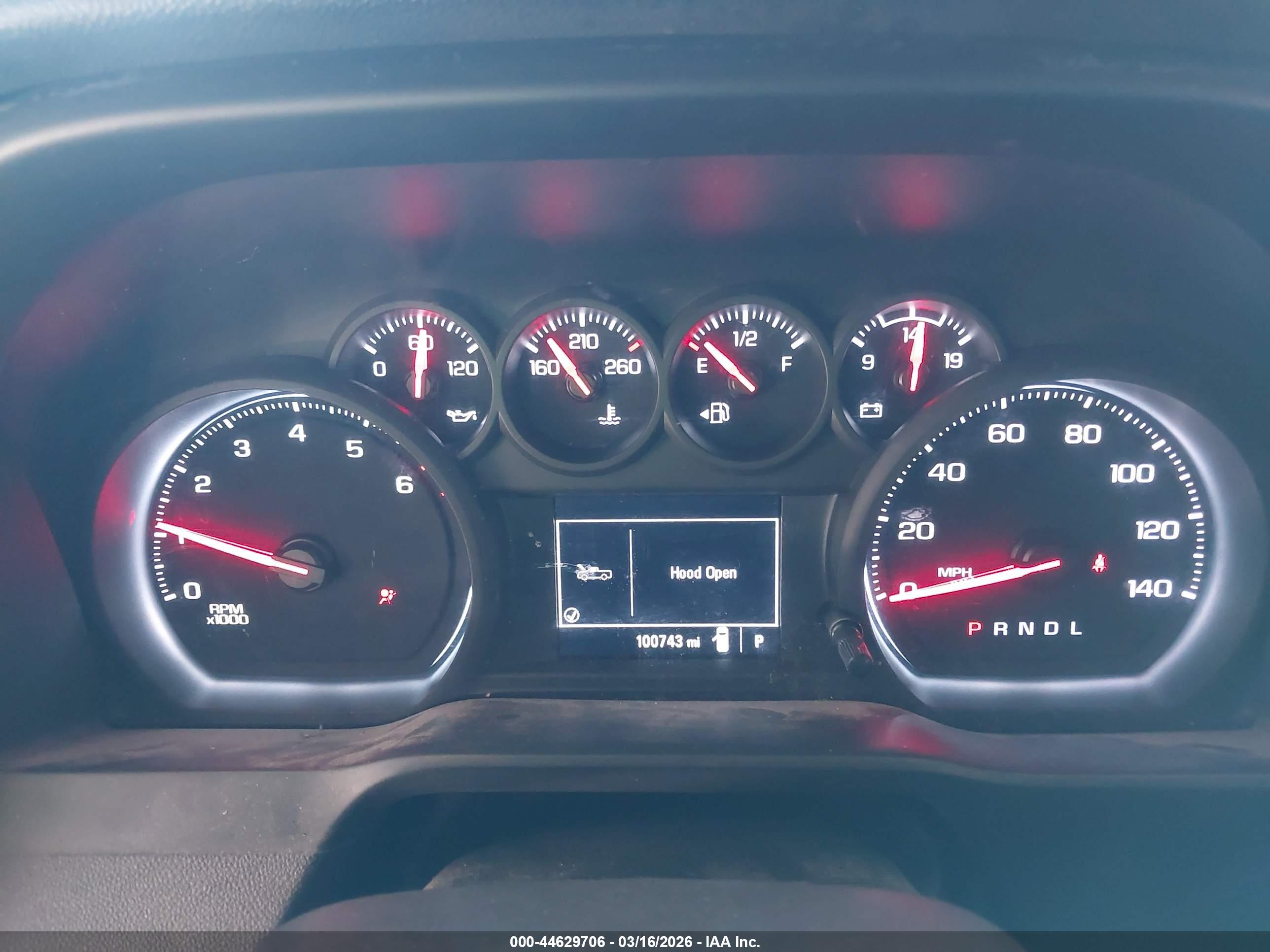 CHEVROLET SILVERADO image 7