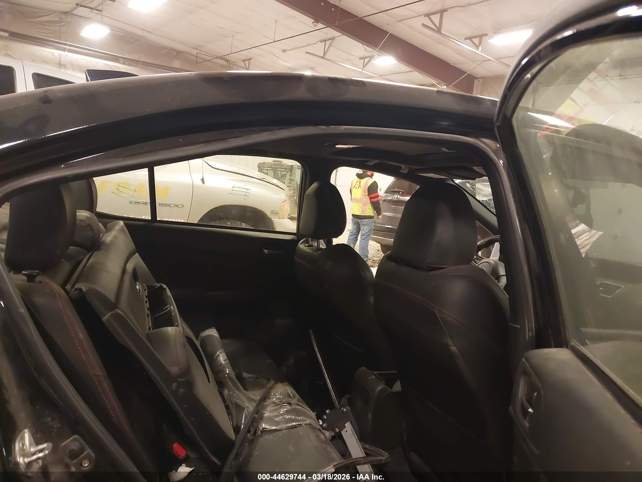 SUBARU WRX image 8