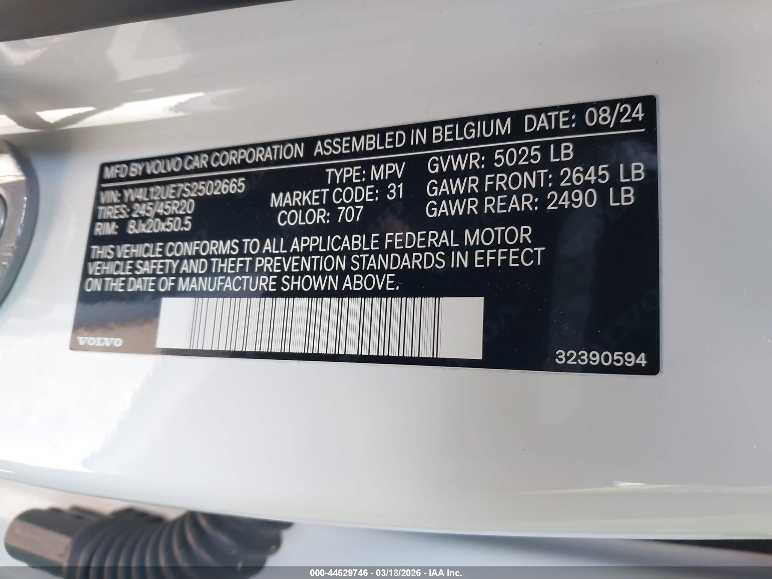 VOLVO XC40 image 9