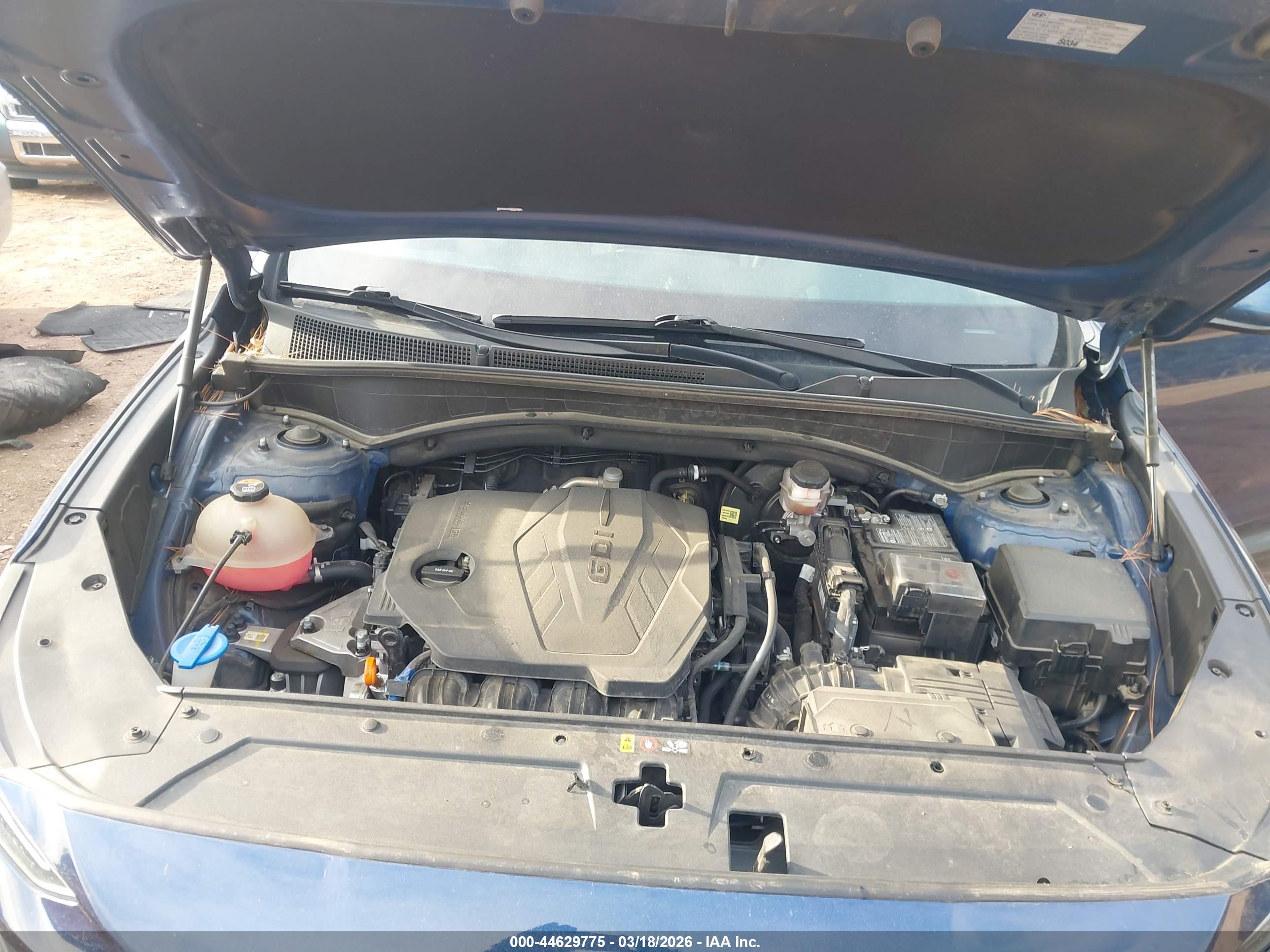 HYUNDAI SANTA image 10