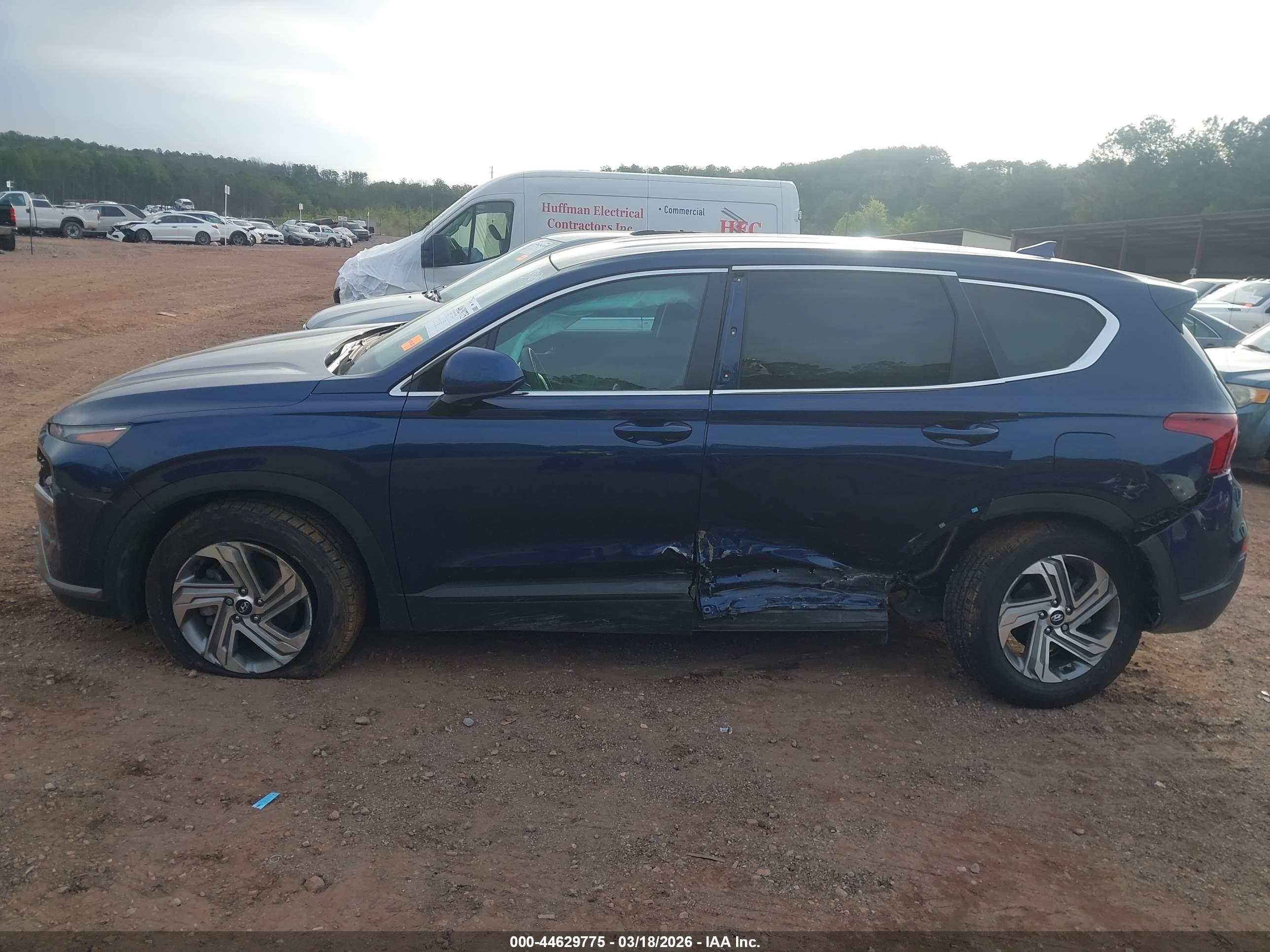 HYUNDAI SANTA image 6