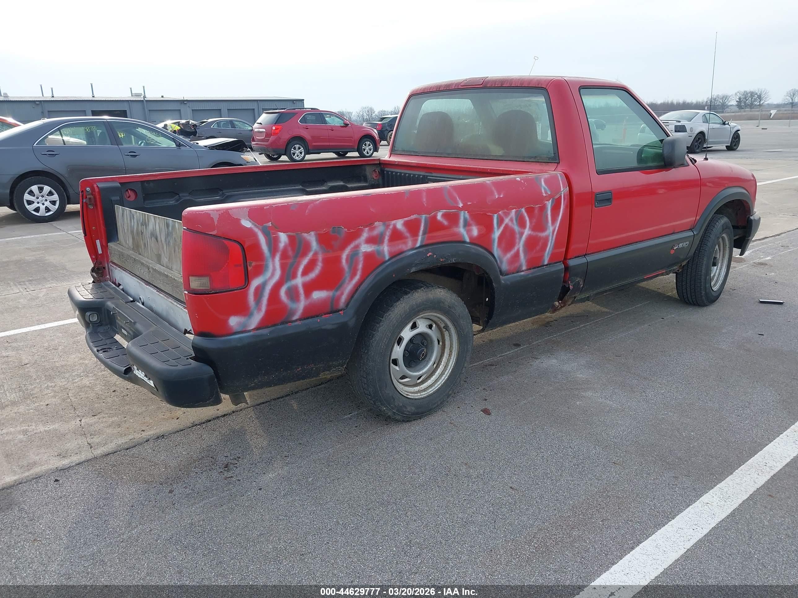 CHEVROLET S-10 image 4