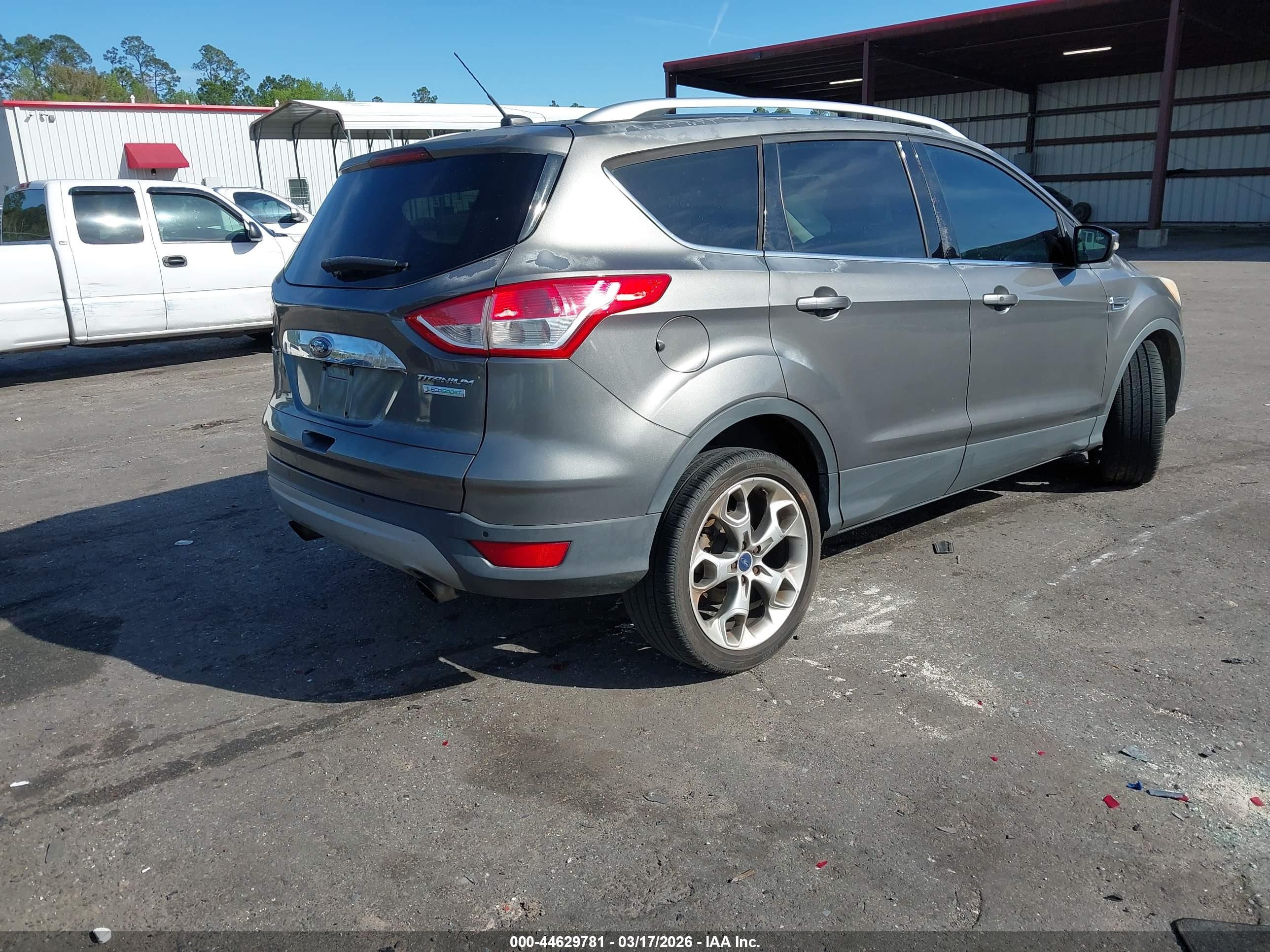 FORD ESCAPE image 4