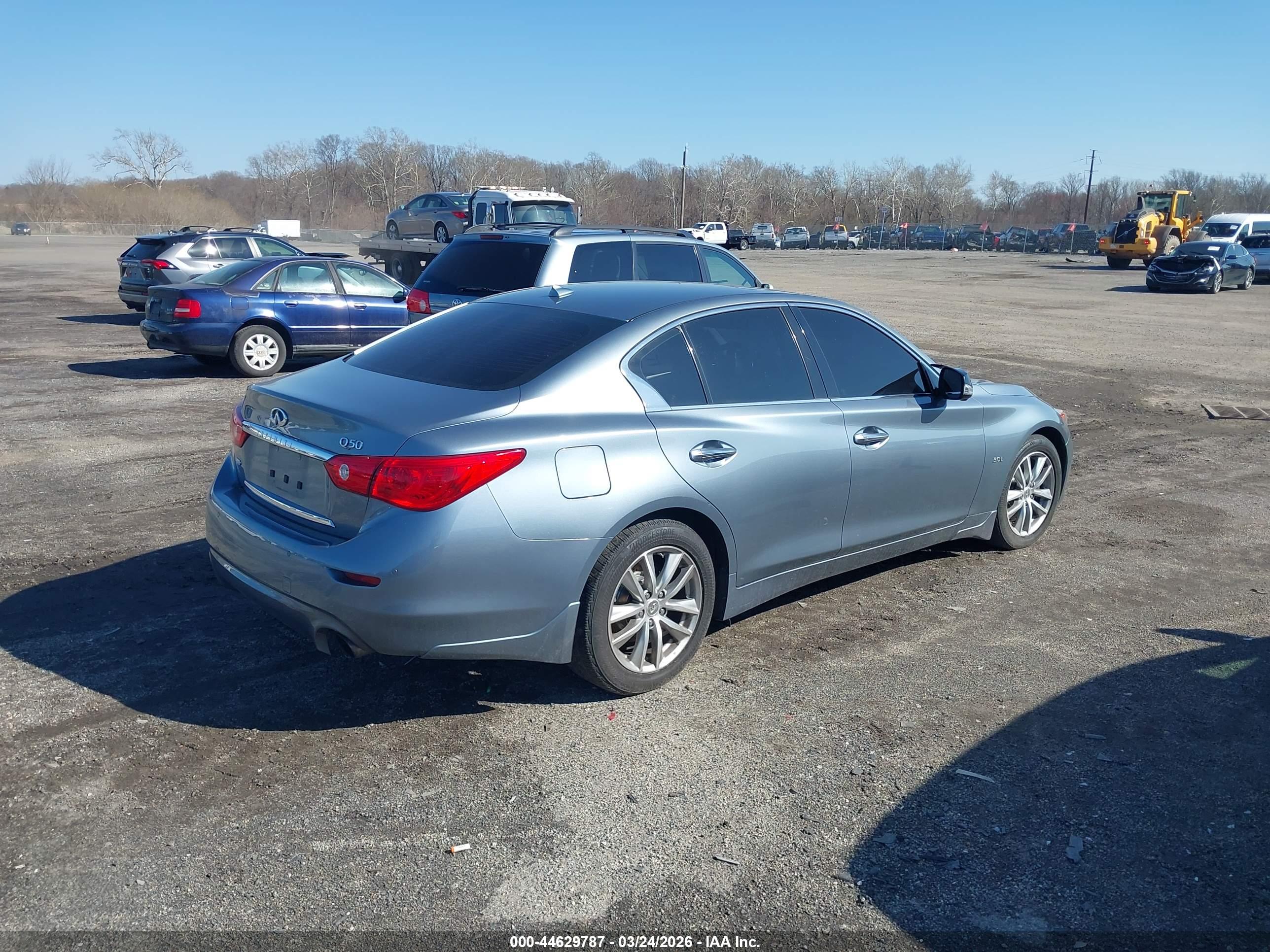 INFINITI Q50 image 4