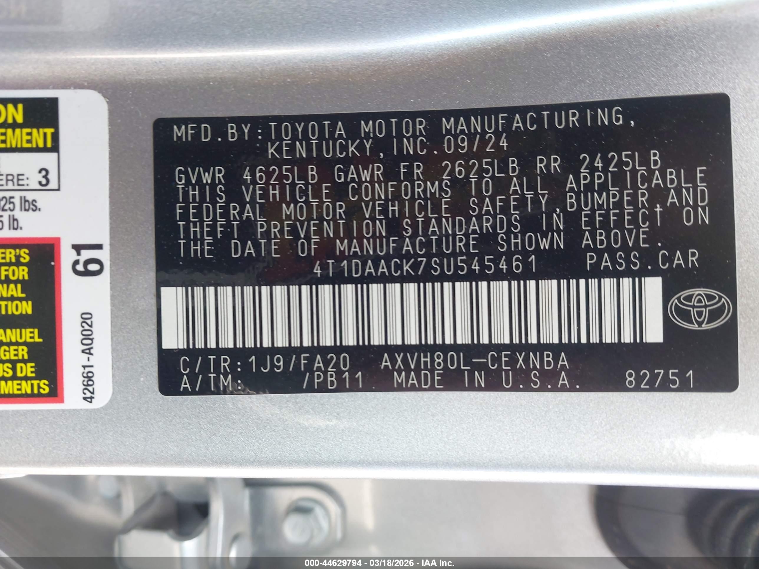 TOYOTA CAMRY image 9