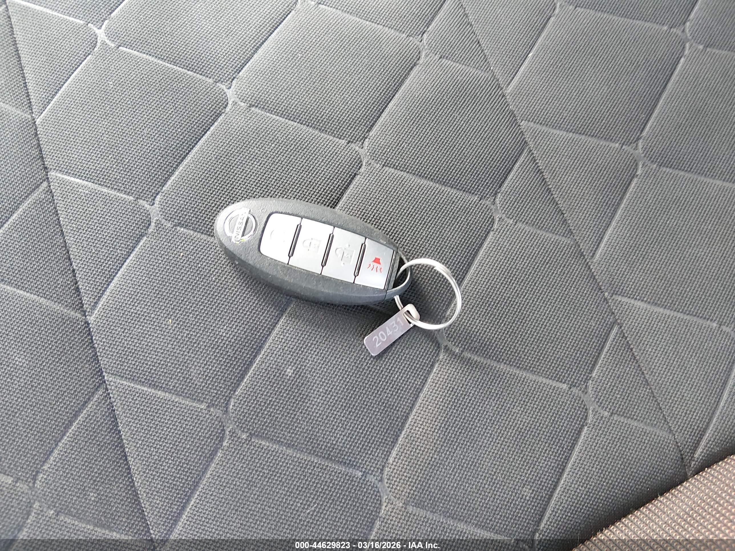NISSAN KICKS image 11