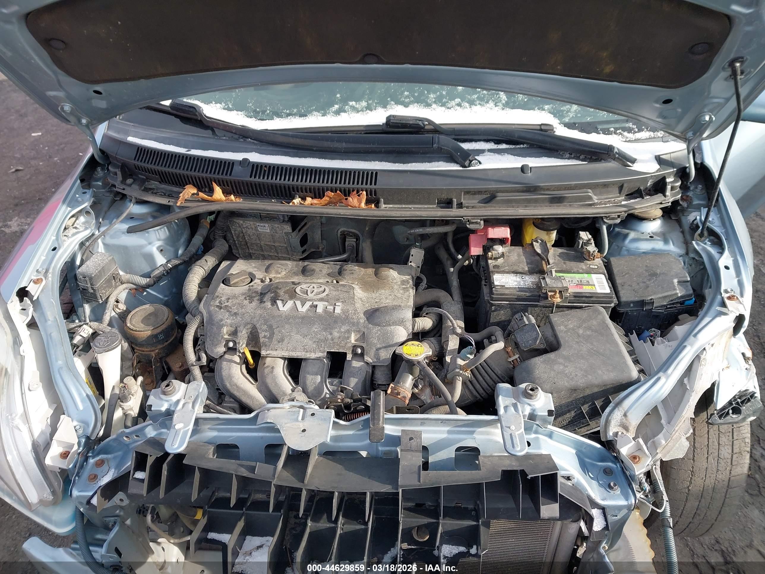 TOYOTA YARIS image 10