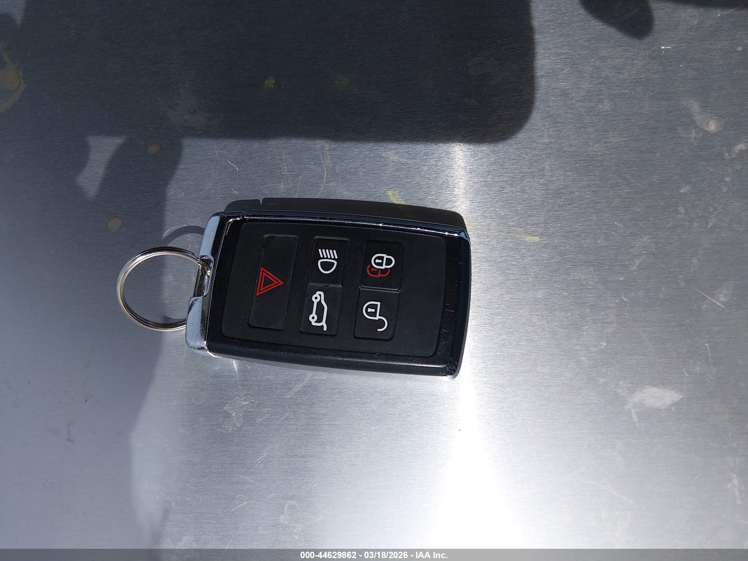LAND ROVER image 11