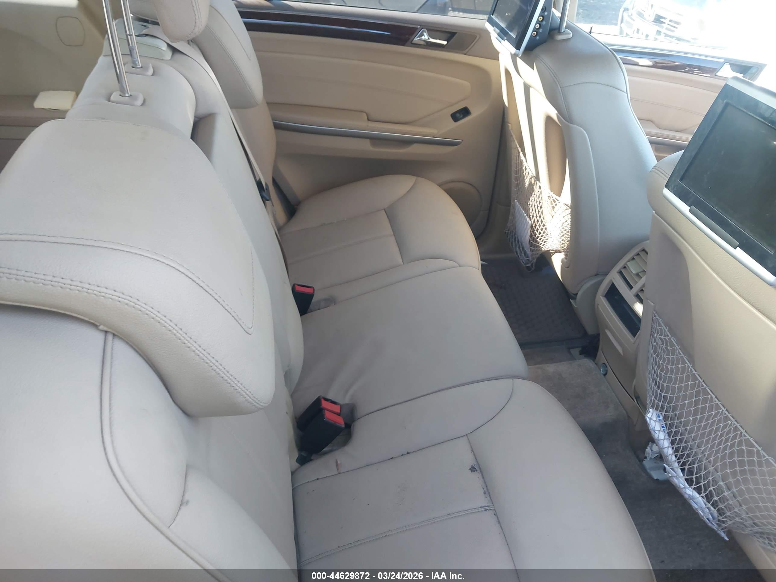 MERCEDES-BENZ GL image 8