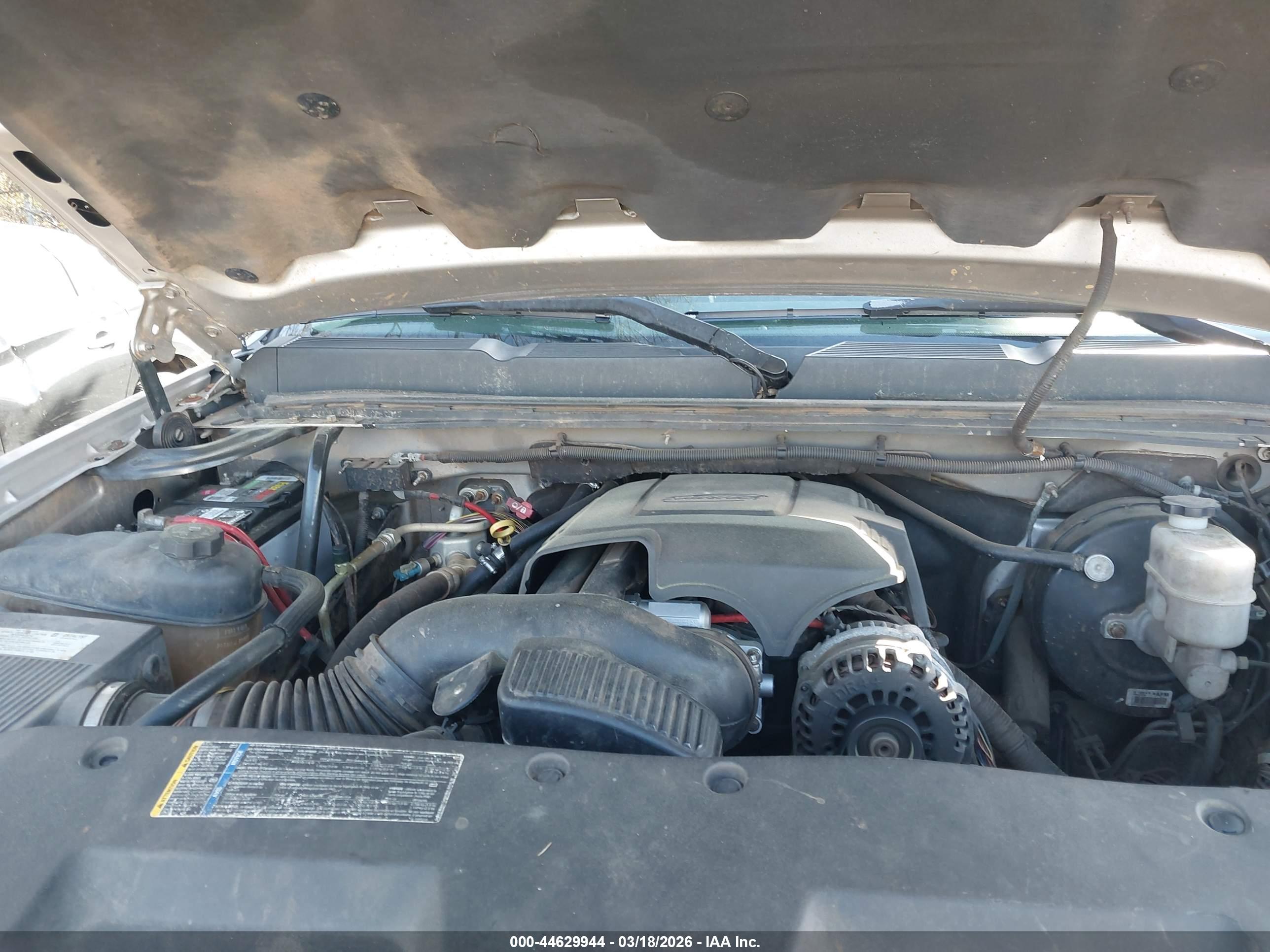 CHEVROLET SILVERADO image 10