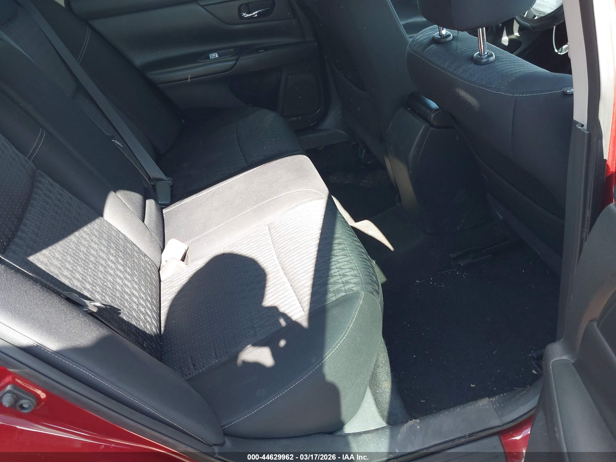 NISSAN ALTIMA image 8