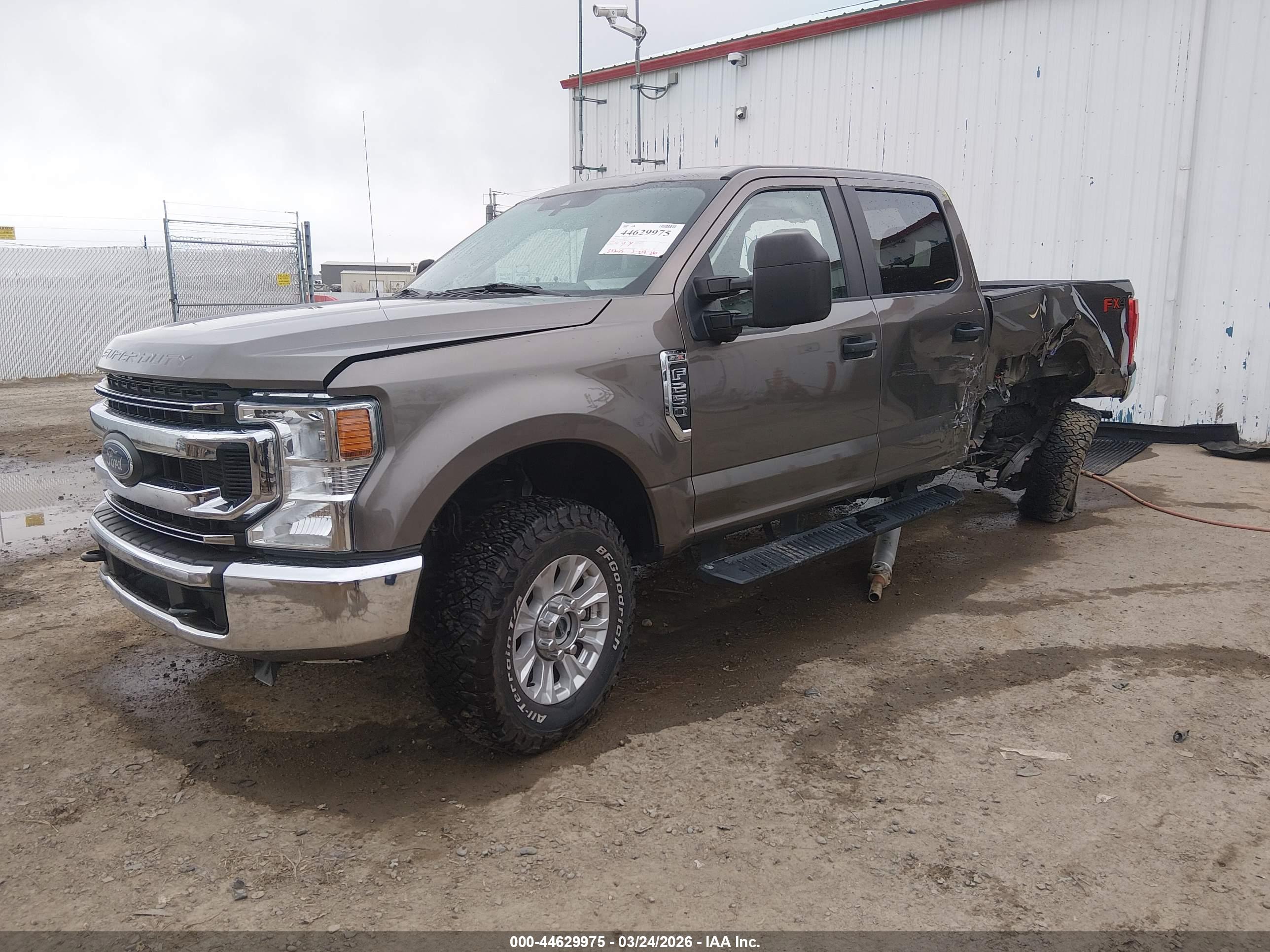 FORD F-250 image 2