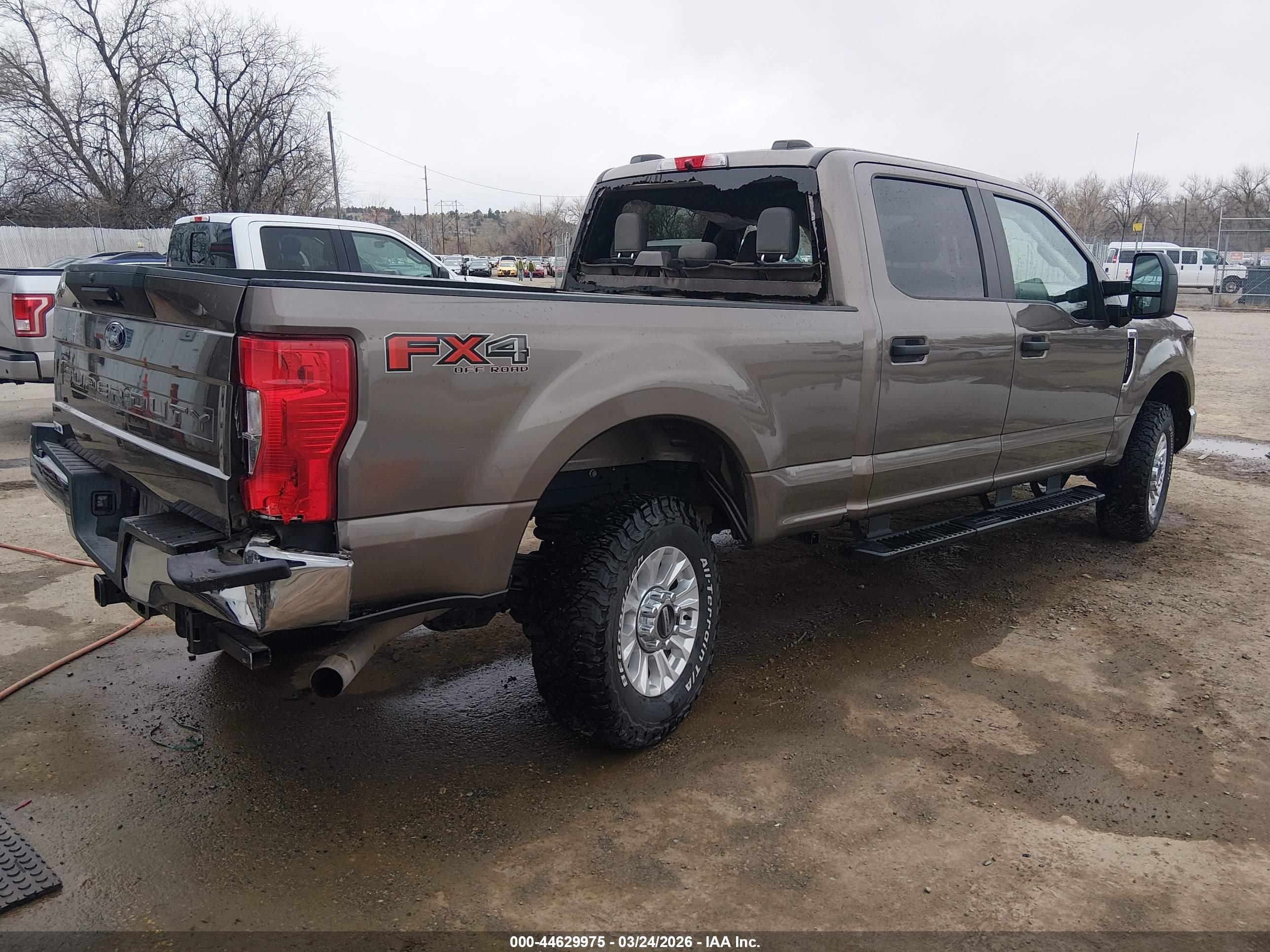 FORD F-250 image 4