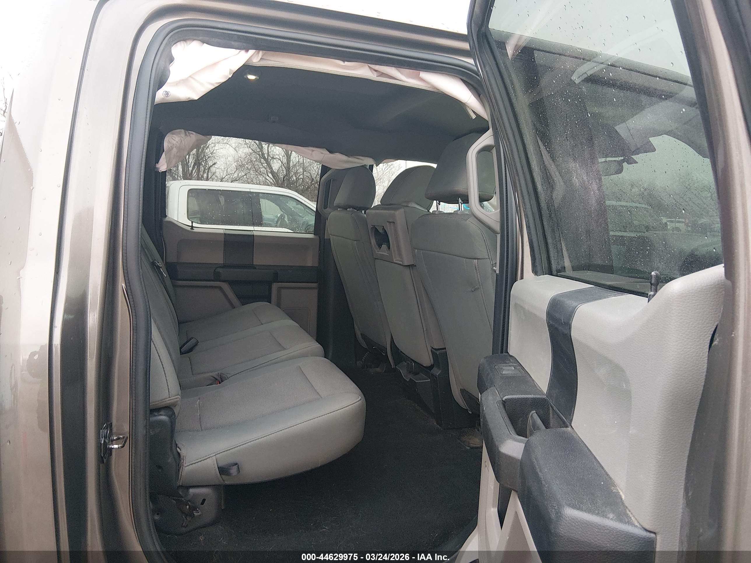 FORD F-250 image 8