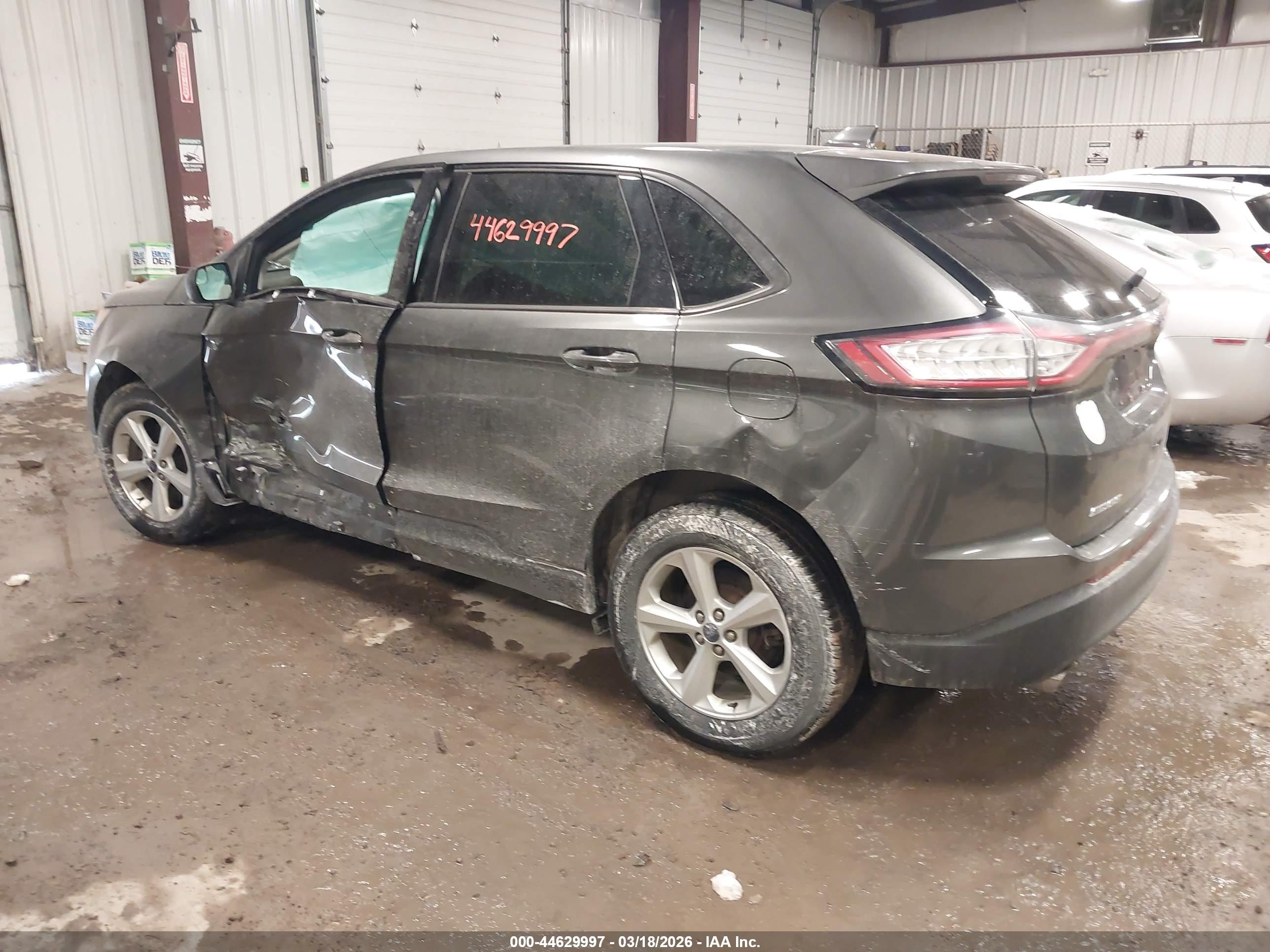 FORD EDGE image 3