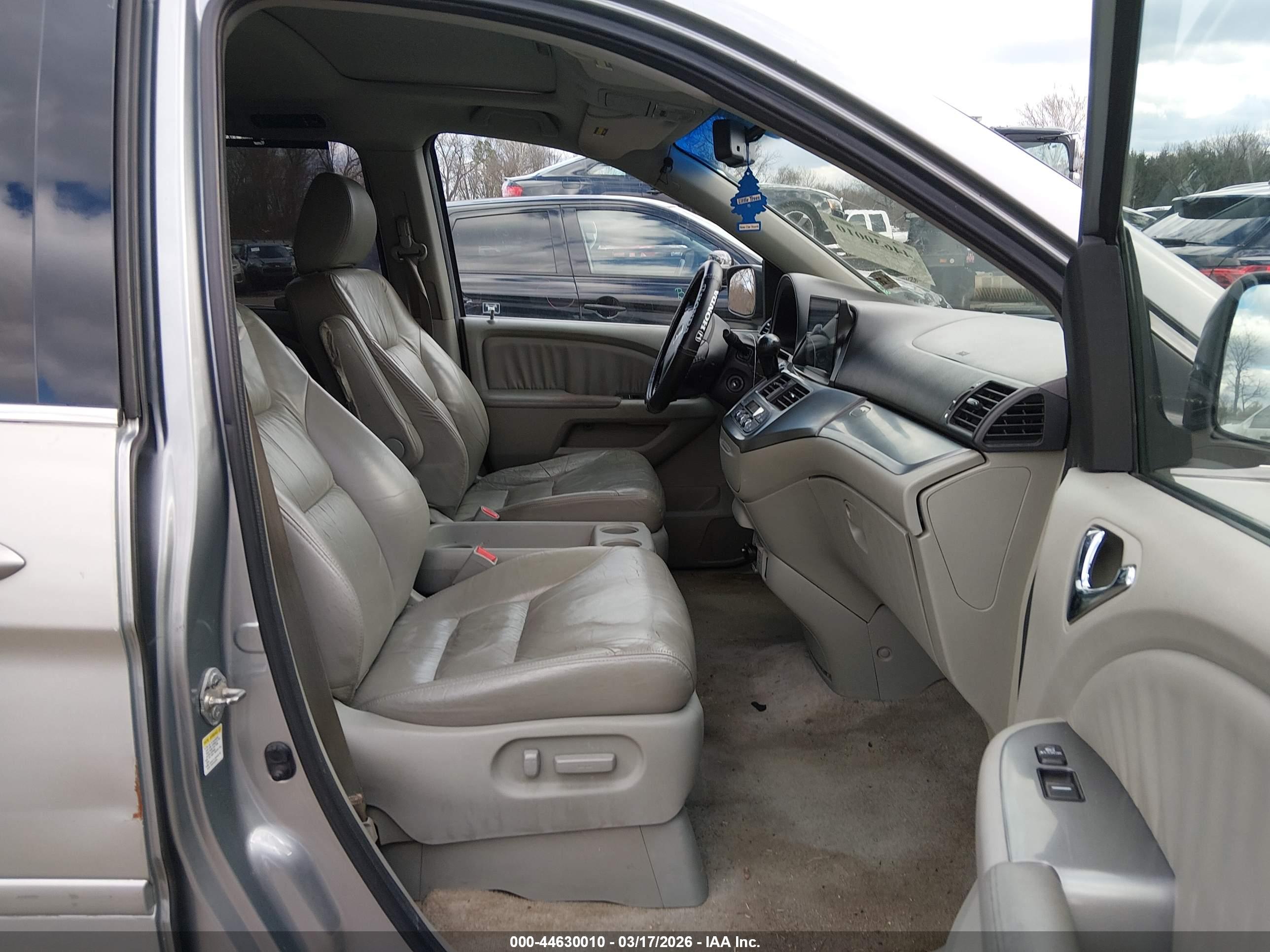 HONDA ODYSSEY image 5