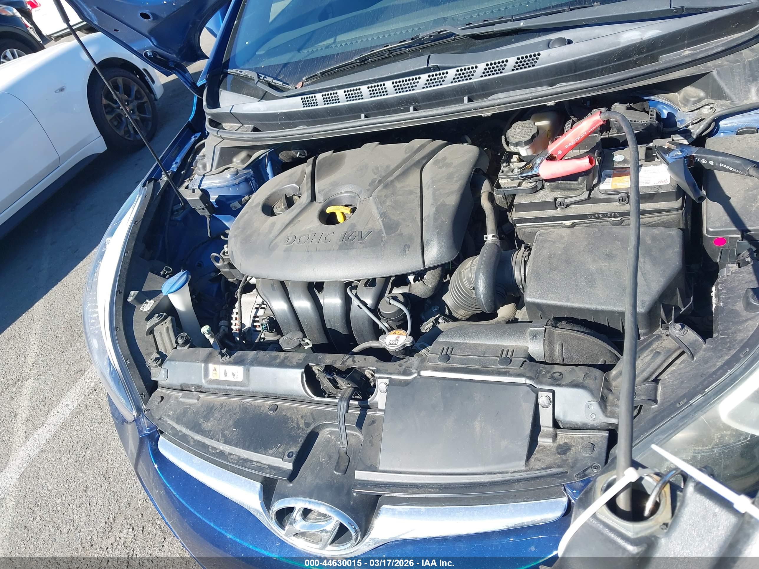 HYUNDAI ELANTRA image 10