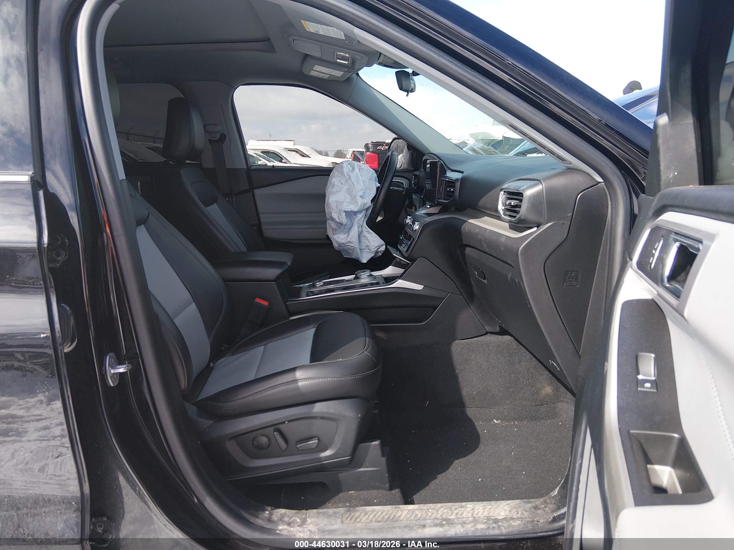 FORD EXPLORER image 5