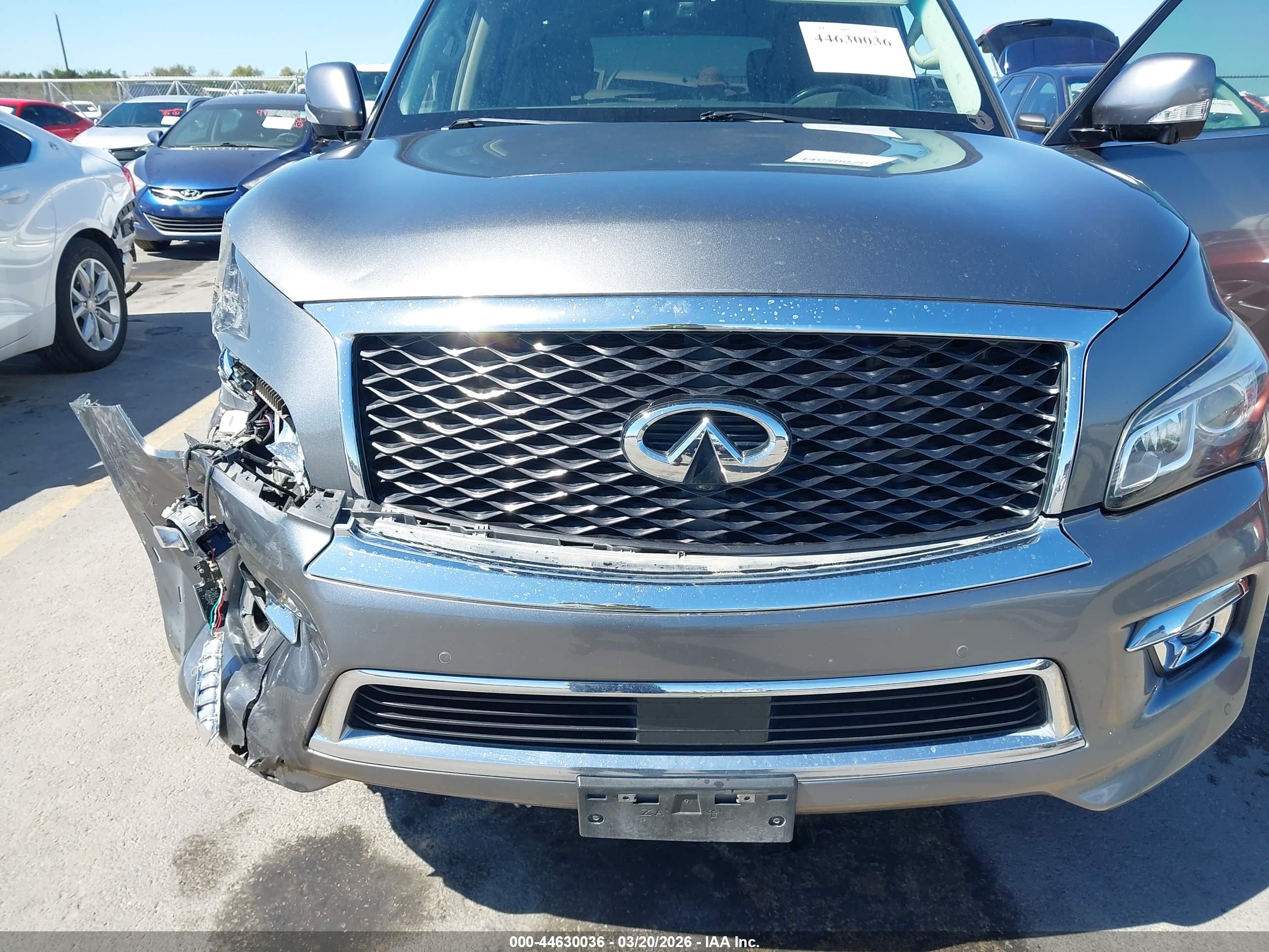INFINITI QX80 image 6