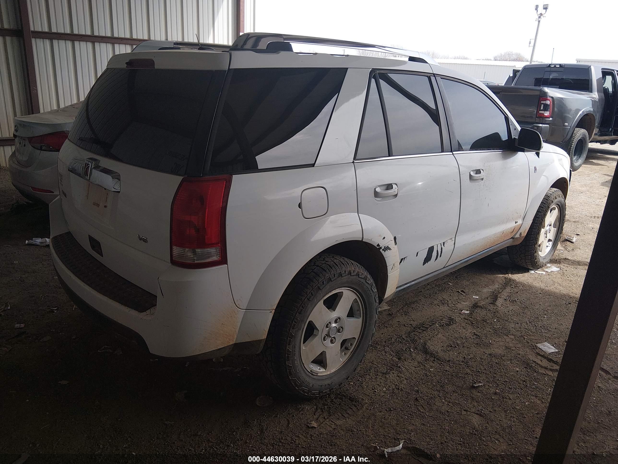 SATURN VUE image 4