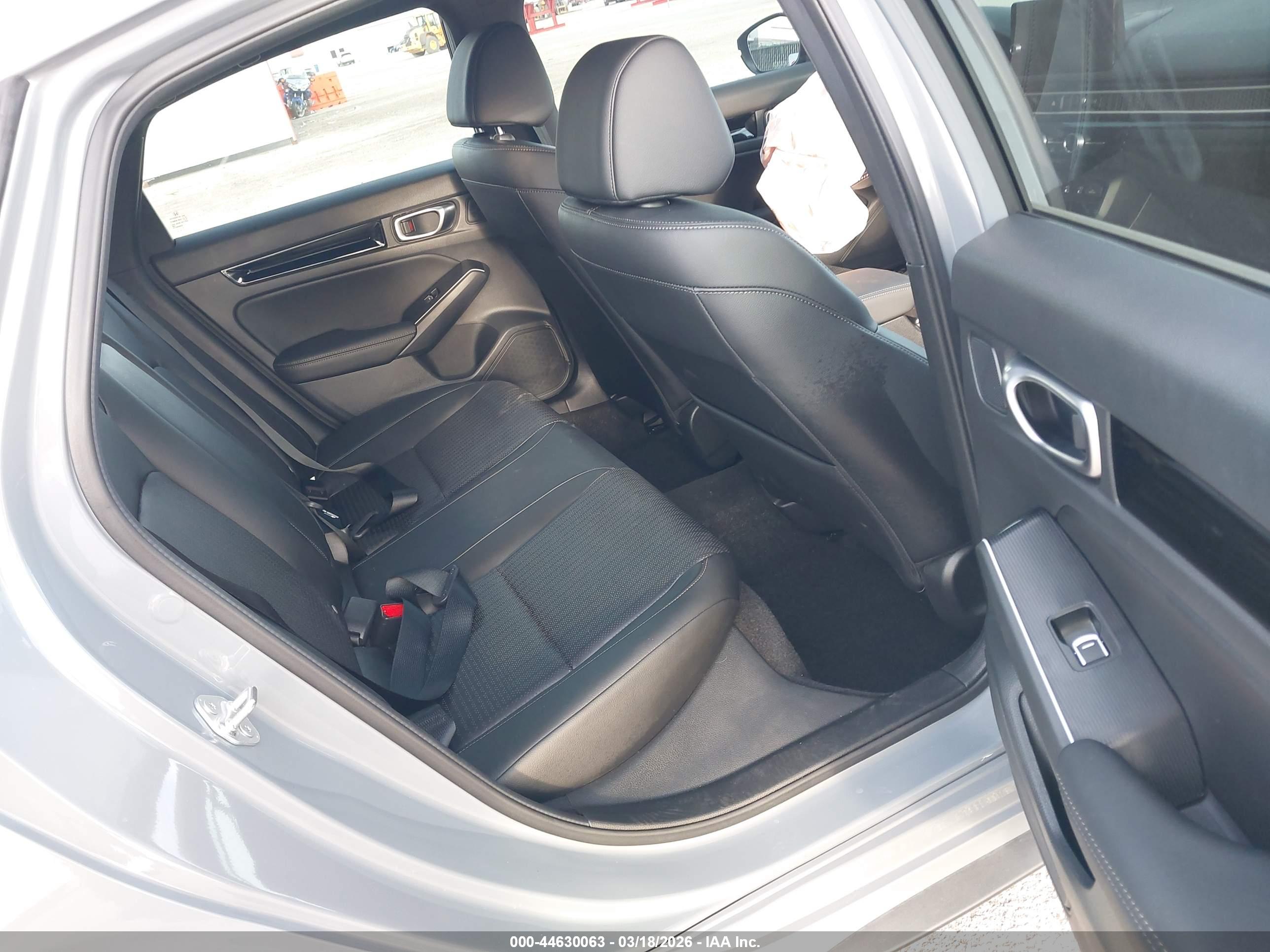 HONDA CIVIC image 8