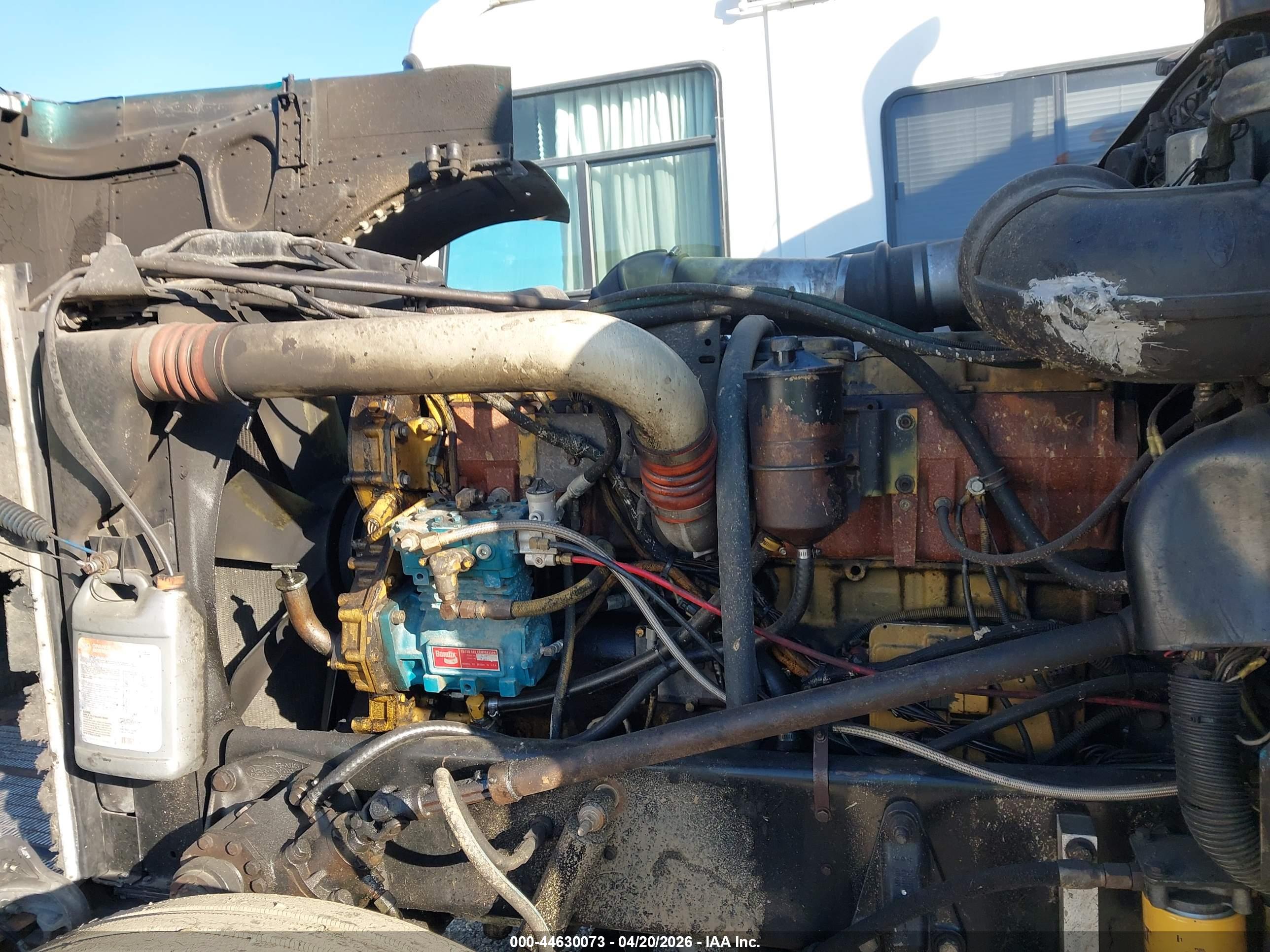 PETERBILT 379 image 10