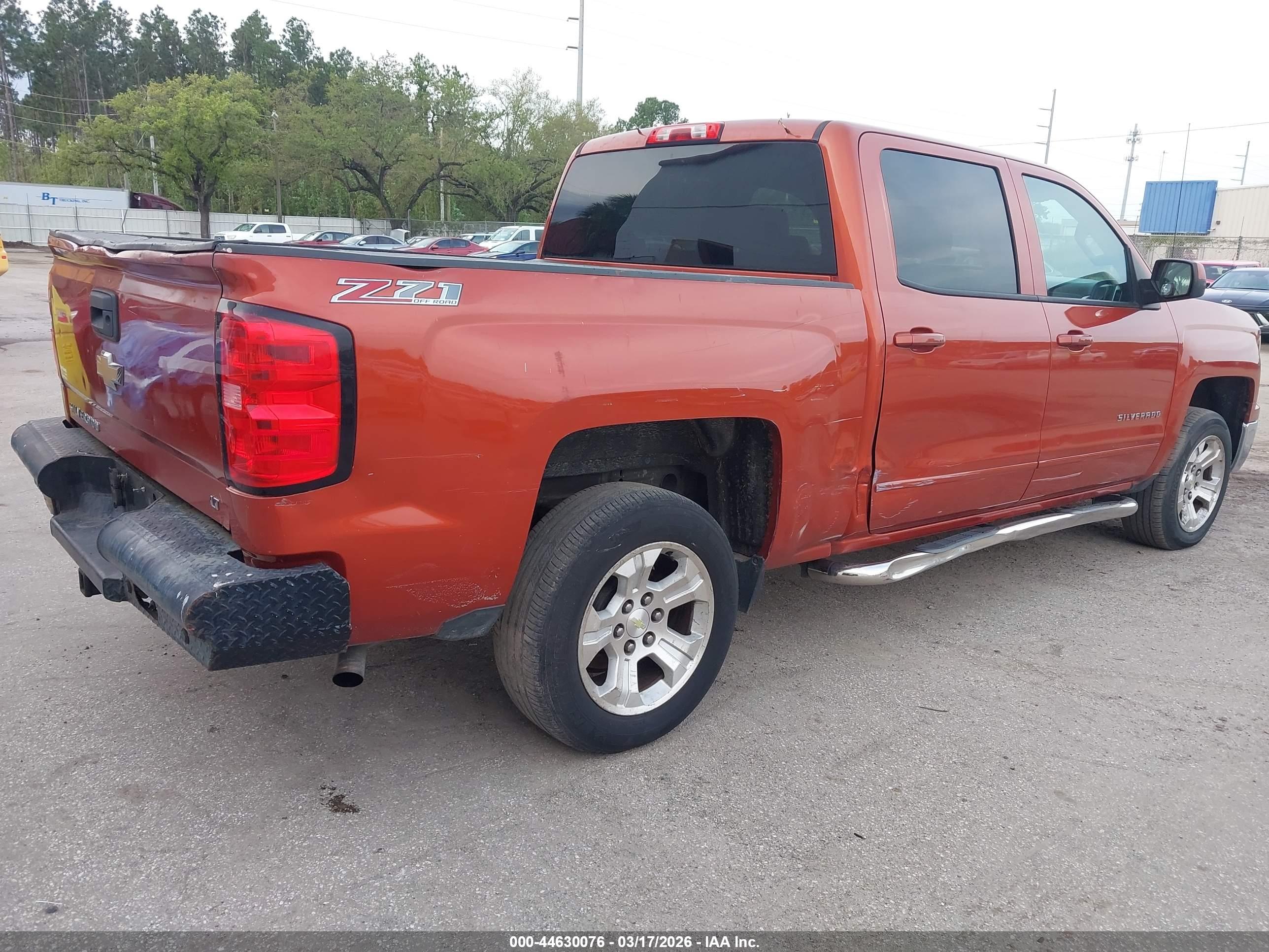 CHEVROLET SILVERADO image 6