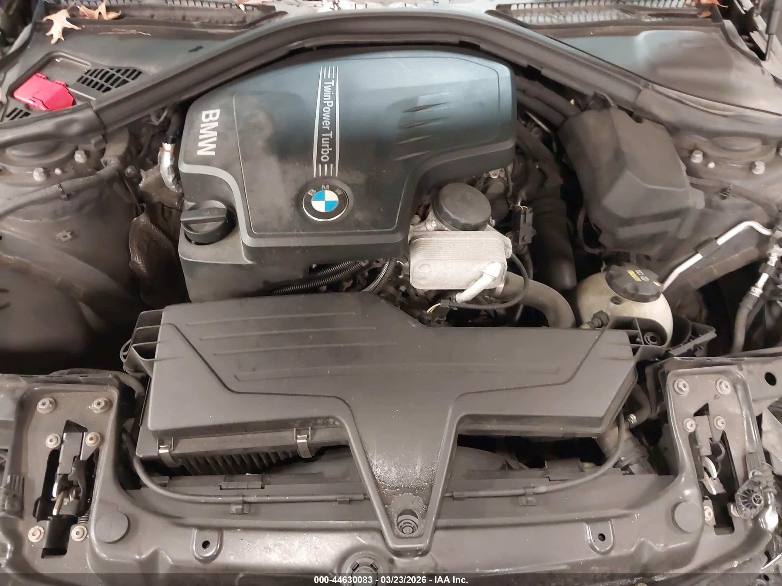 BMW 320I image 10