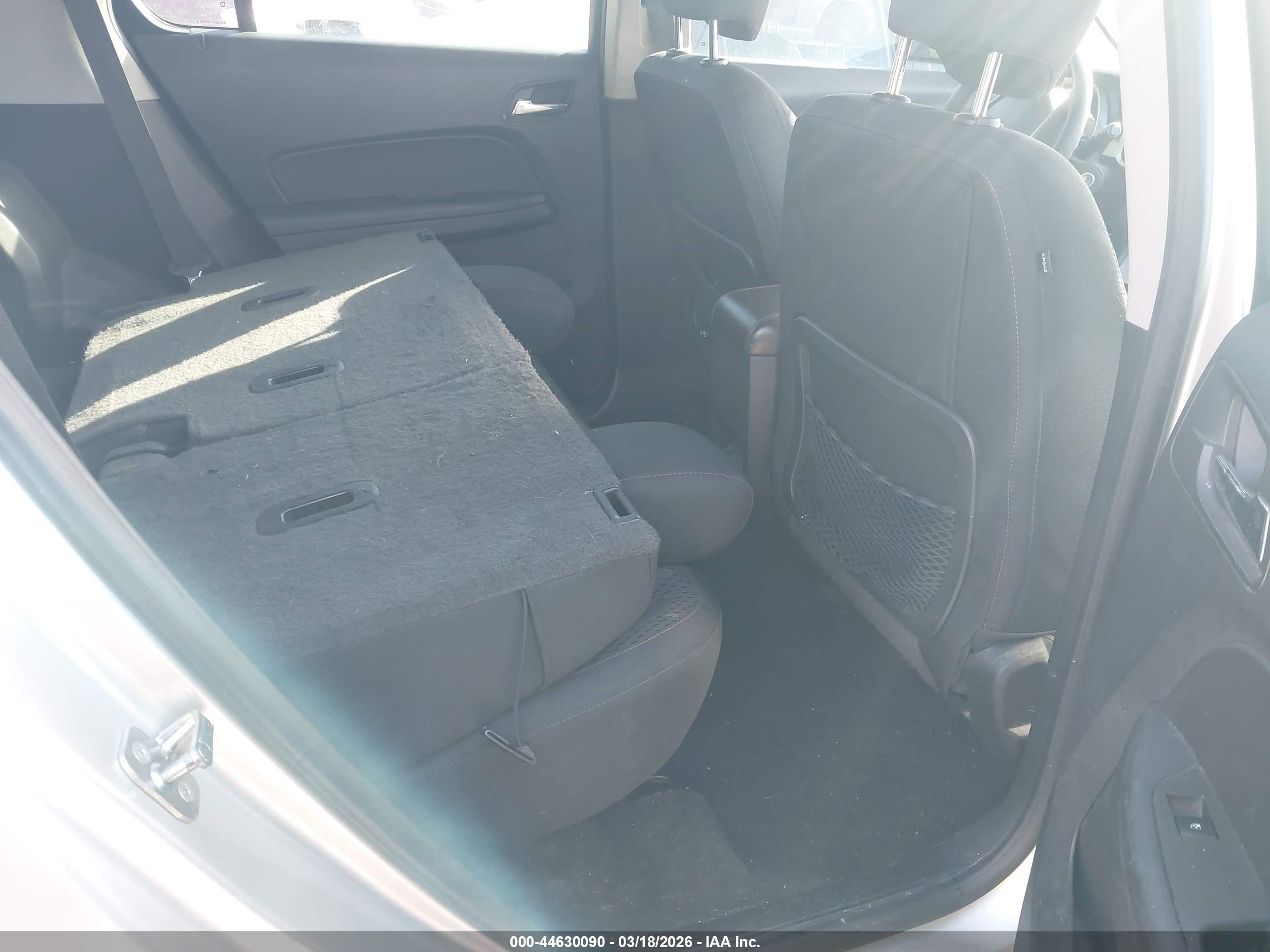 CHEVROLET EQUINOX image 8