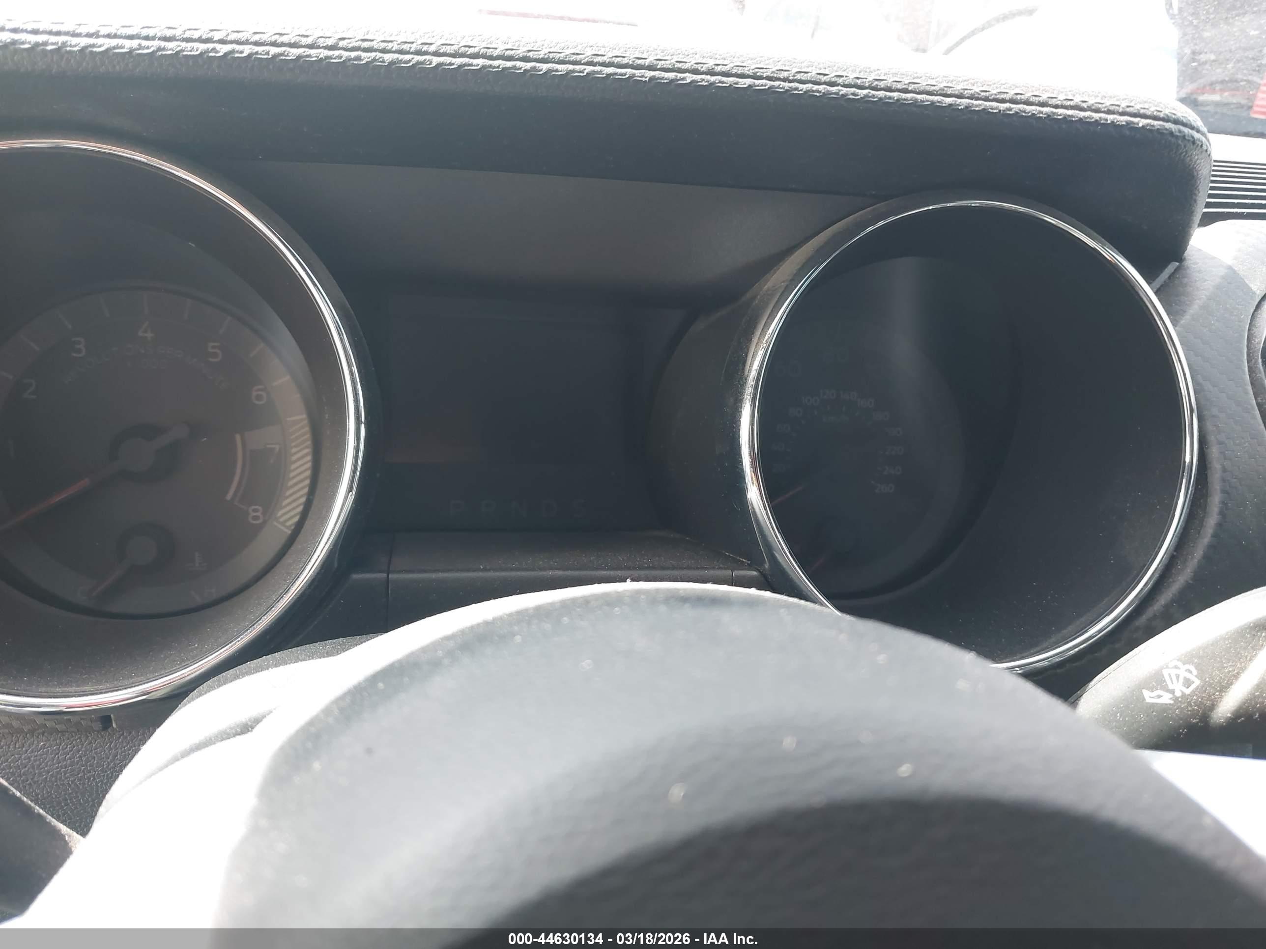 FORD MUSTANG image 7