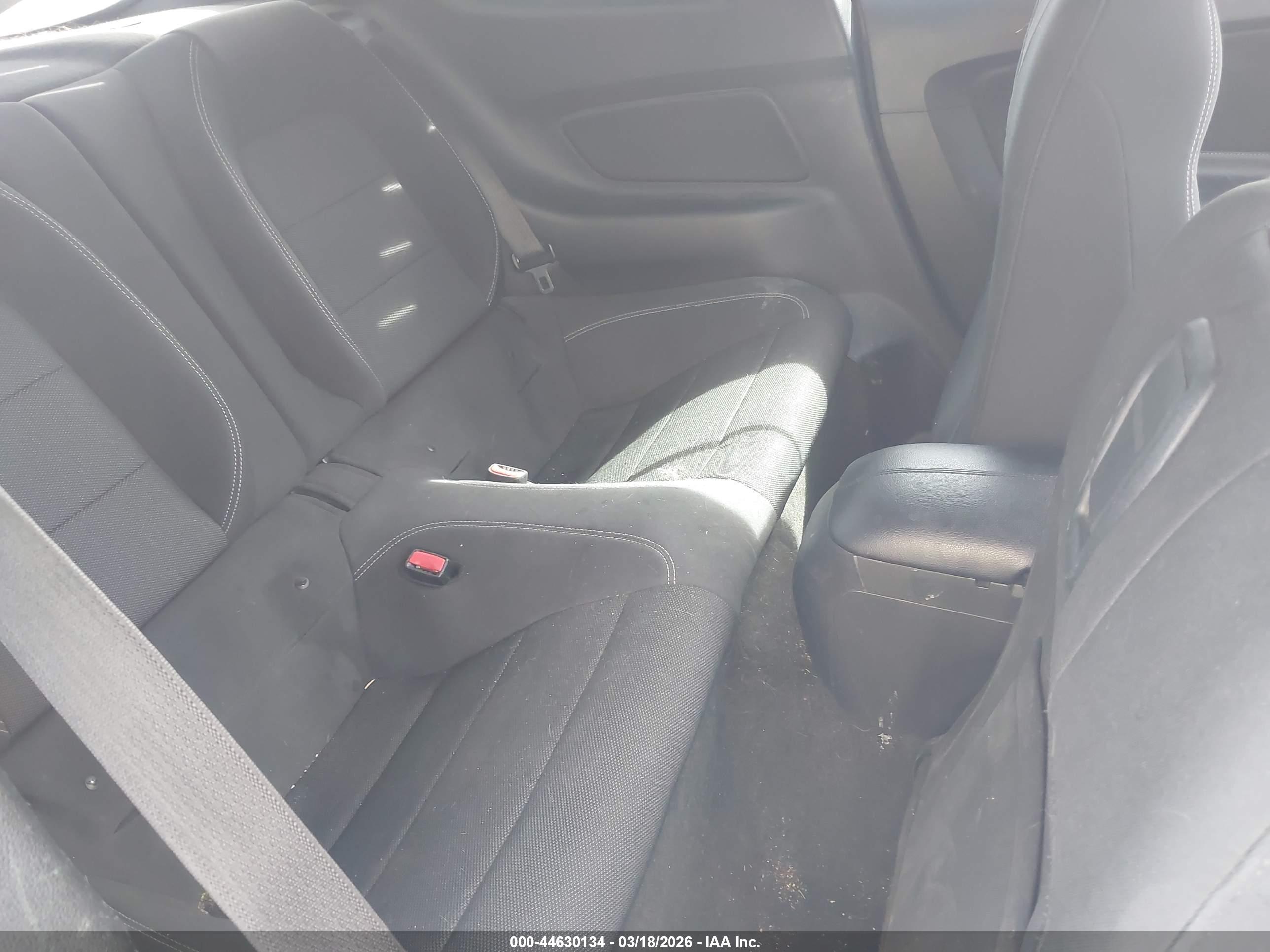 FORD MUSTANG image 8