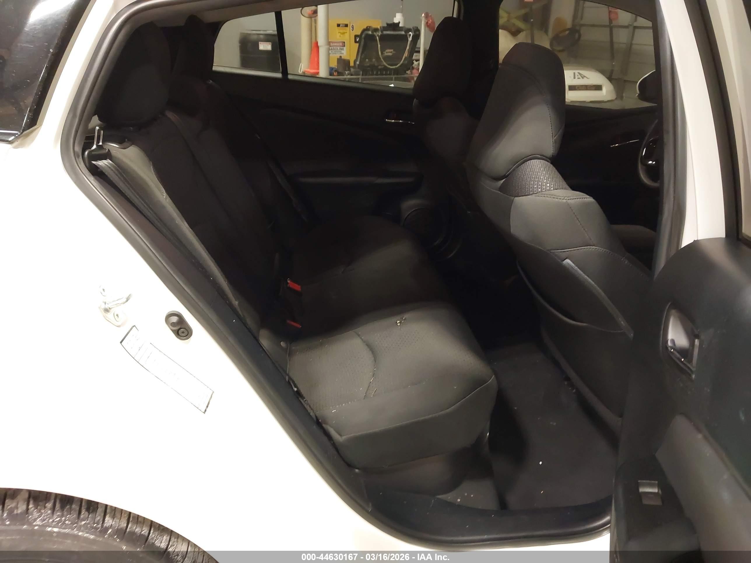 TOYOTA PRIUS image 8