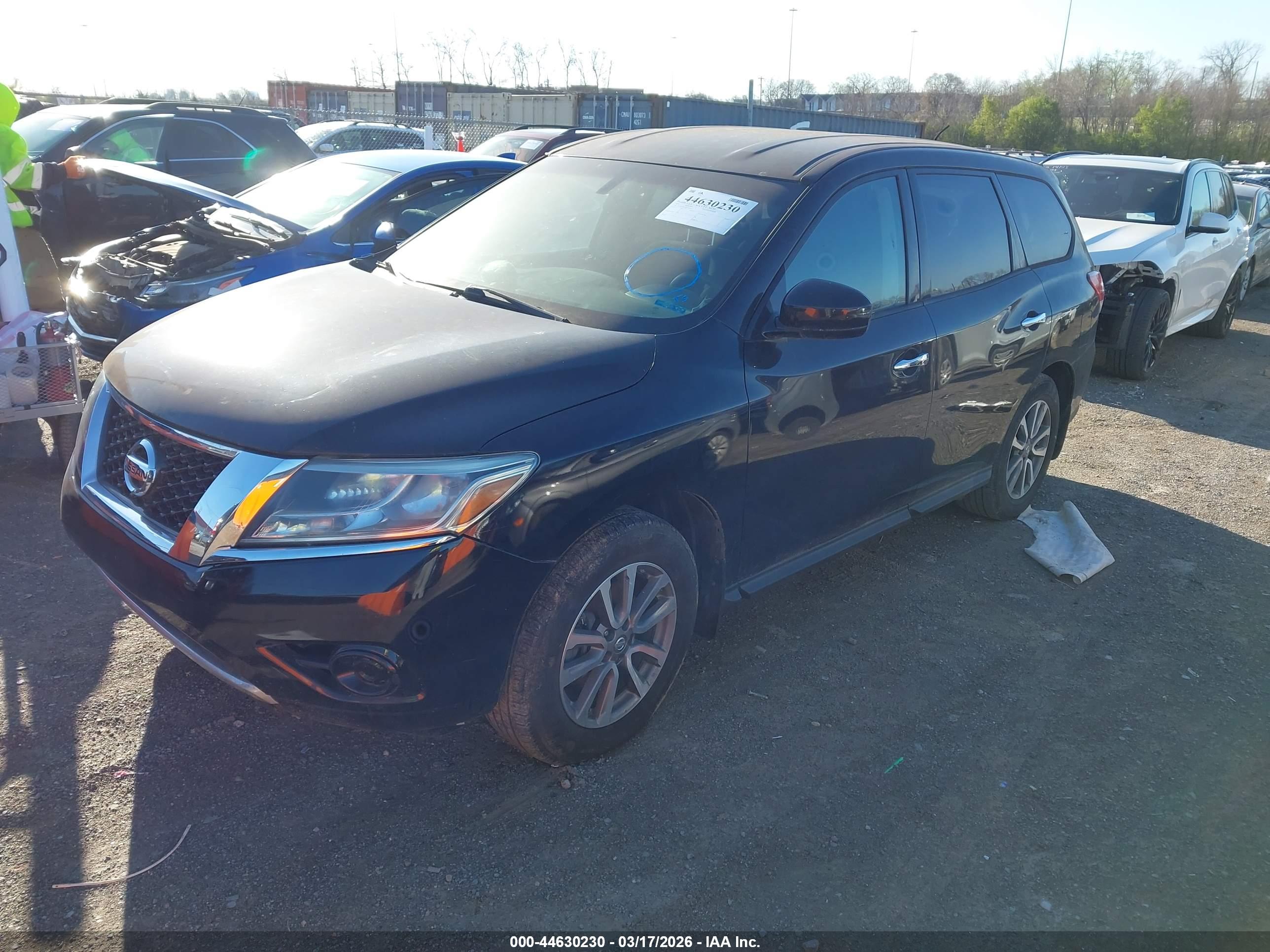 NISSAN PATHFINDER image 2