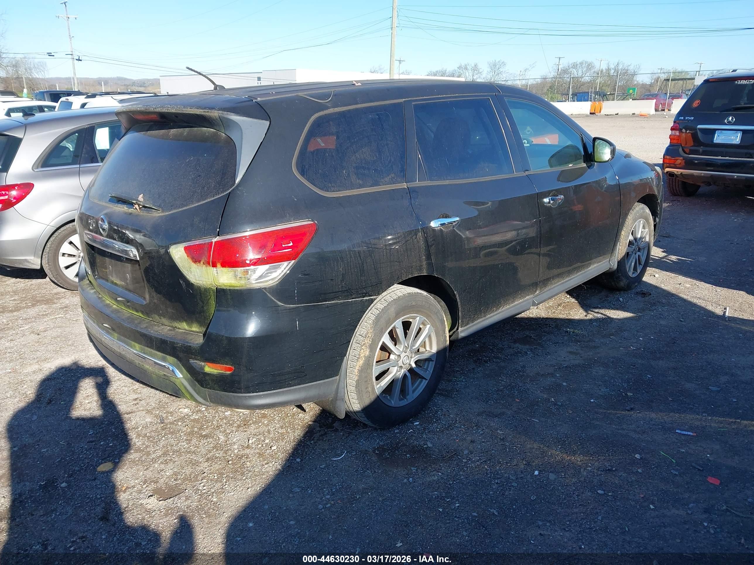 NISSAN PATHFINDER image 4