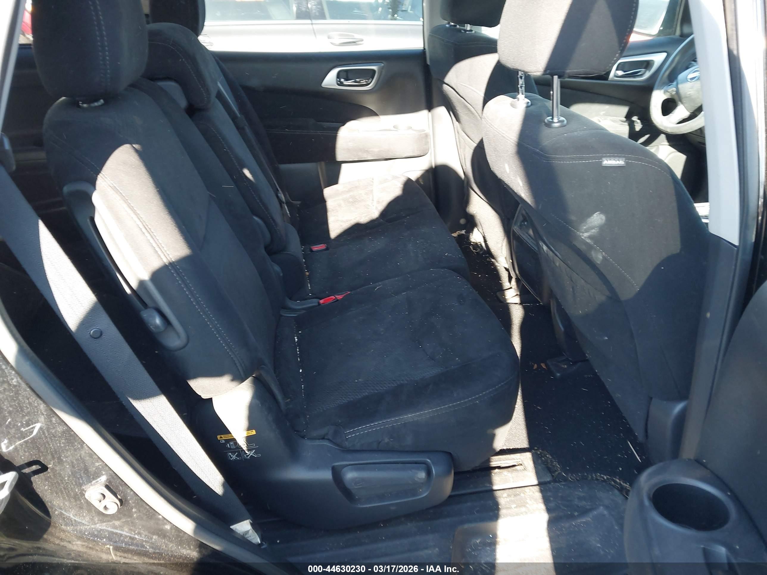 NISSAN PATHFINDER image 8
